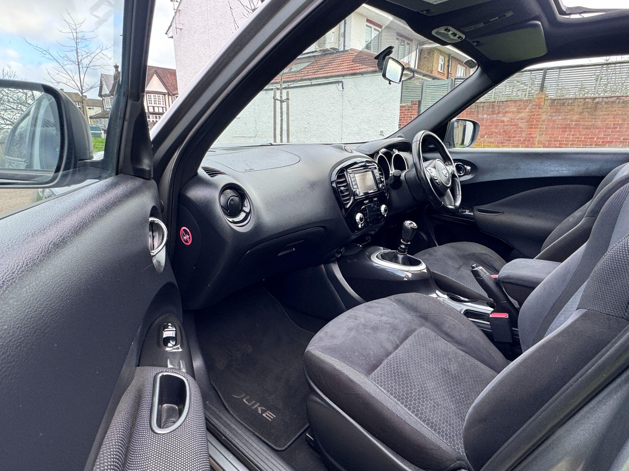 2015 Nissan Juke image 19