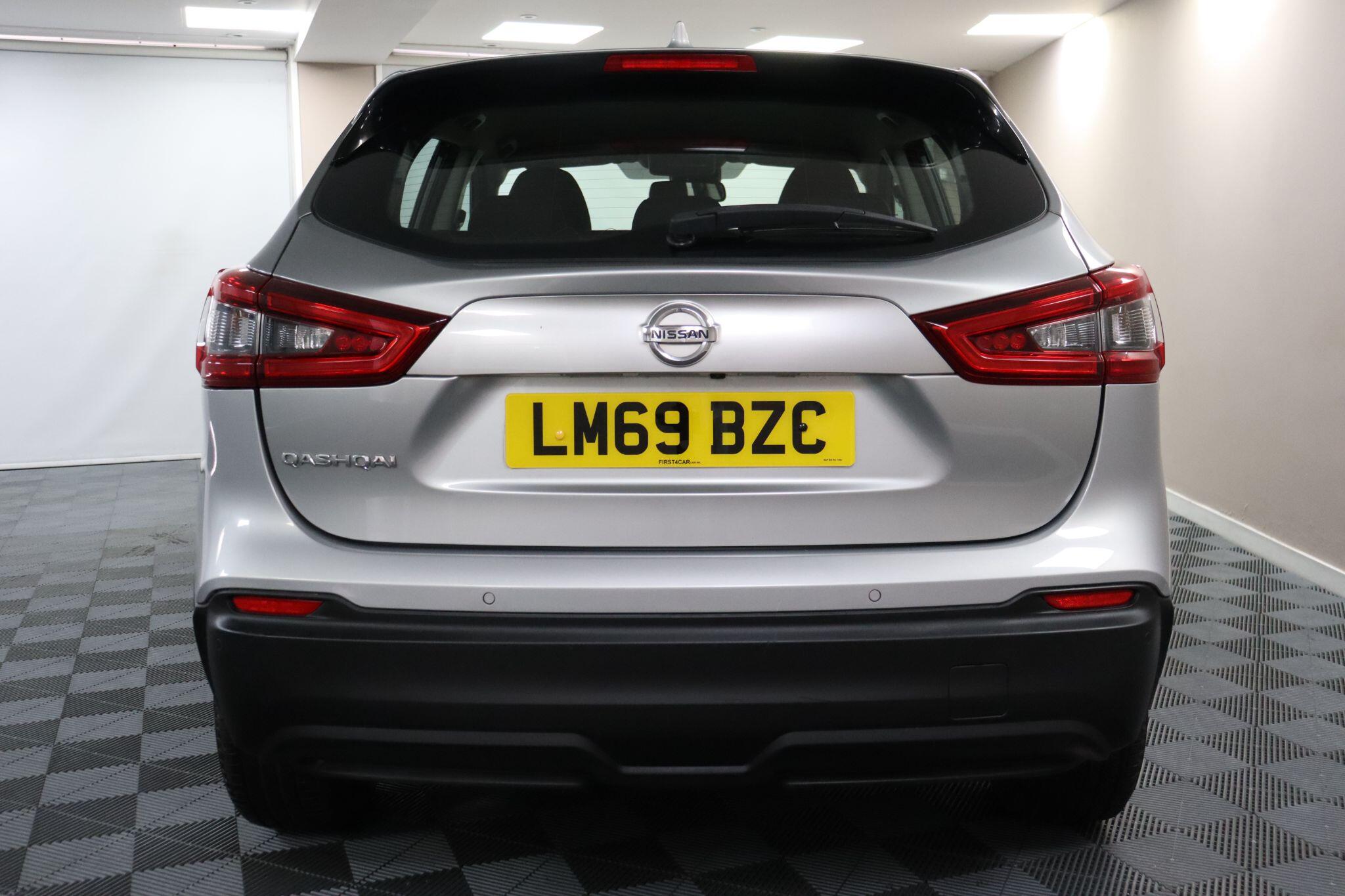 Nissan Qashqai view 8