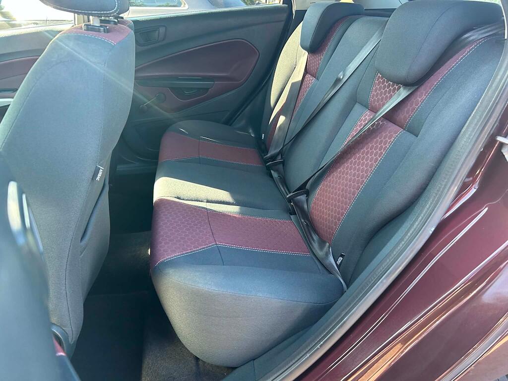 Ford Fiesta view 16