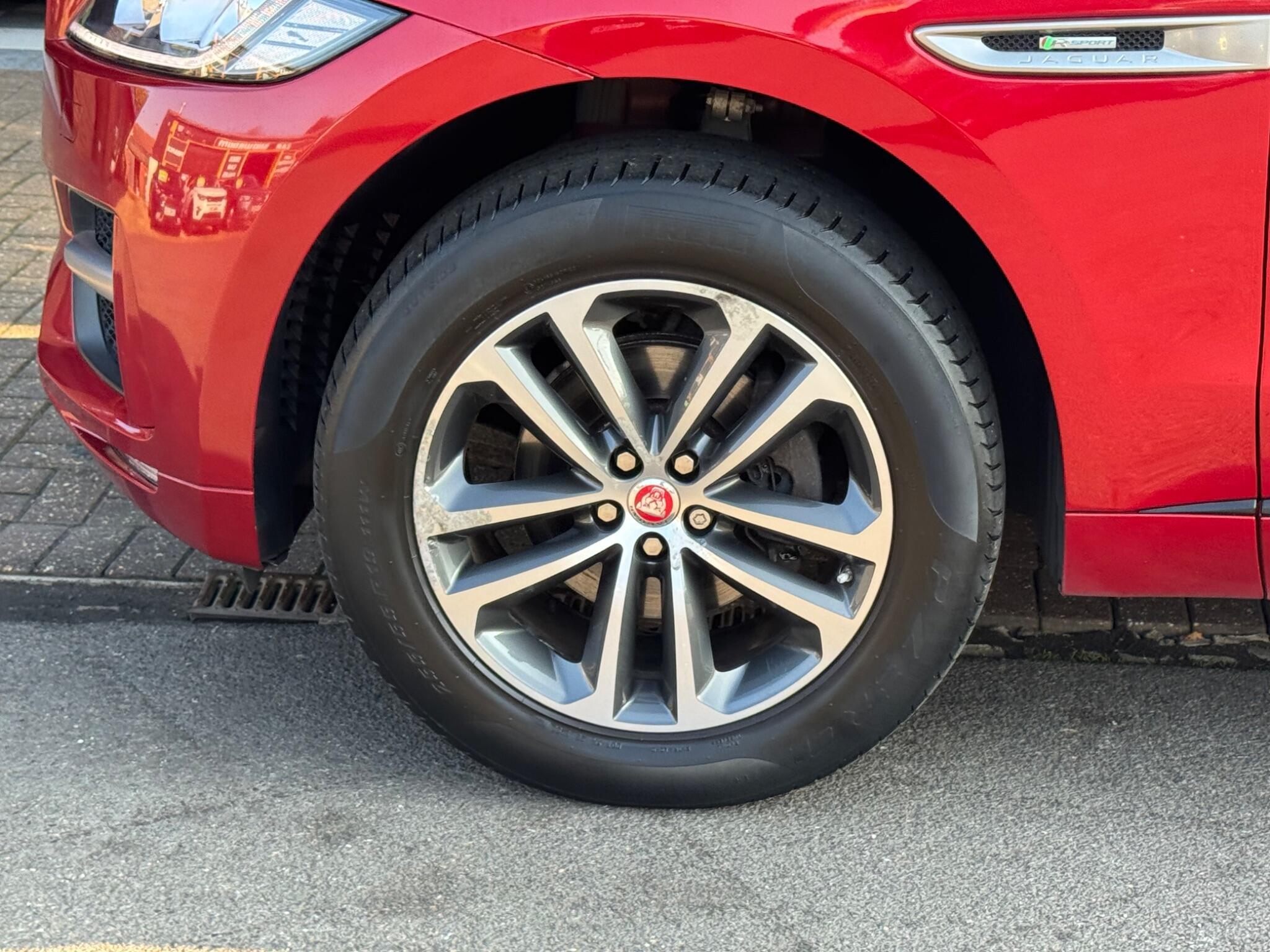 Jaguar F-Pace view 36