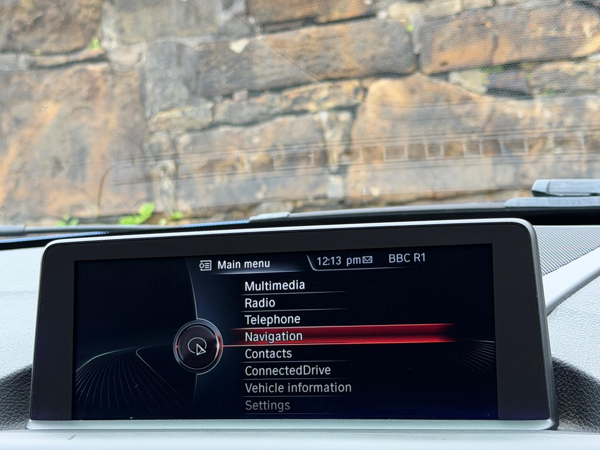 BMW 2 Series view 27