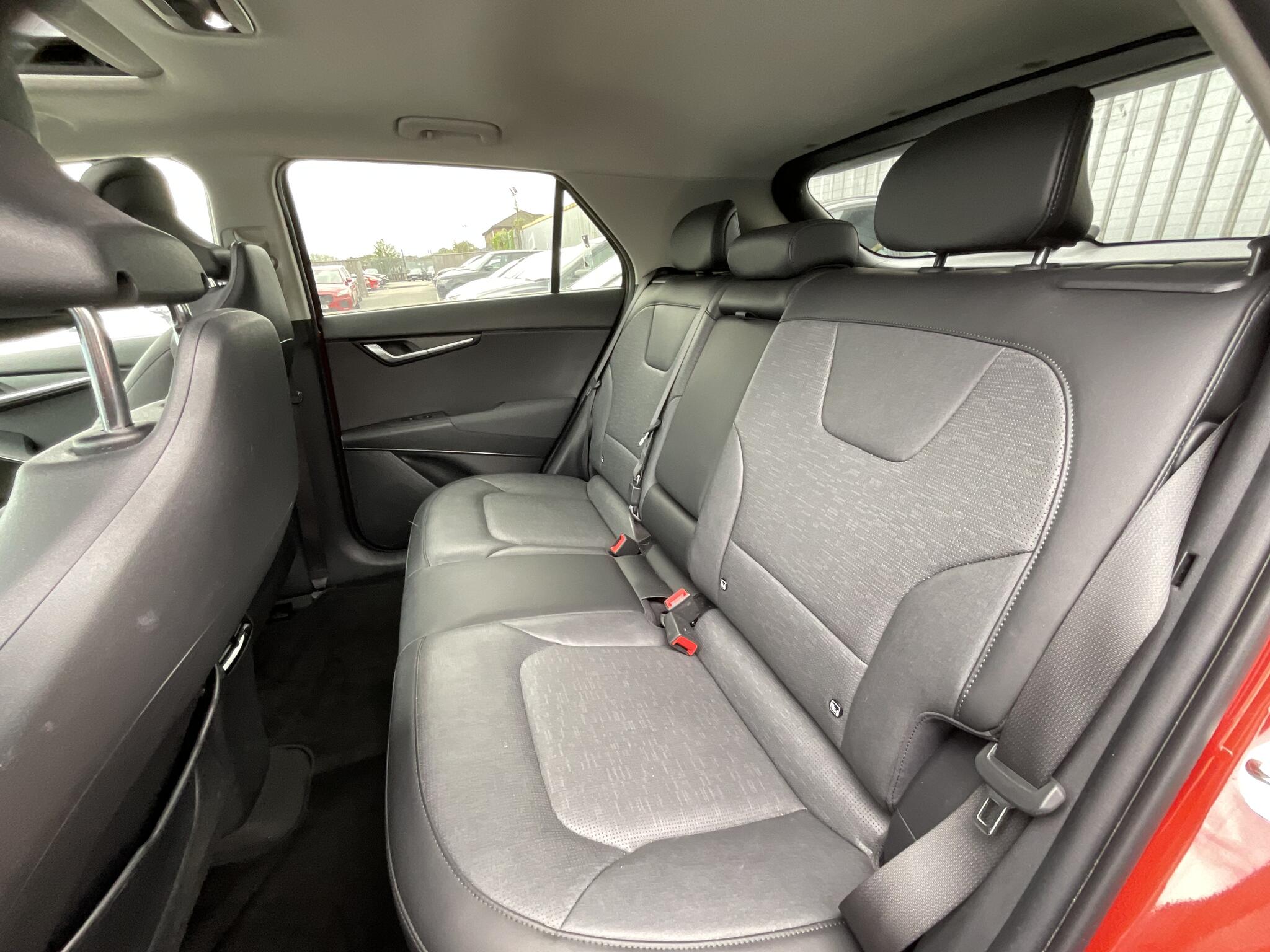 Kia Niro view 14