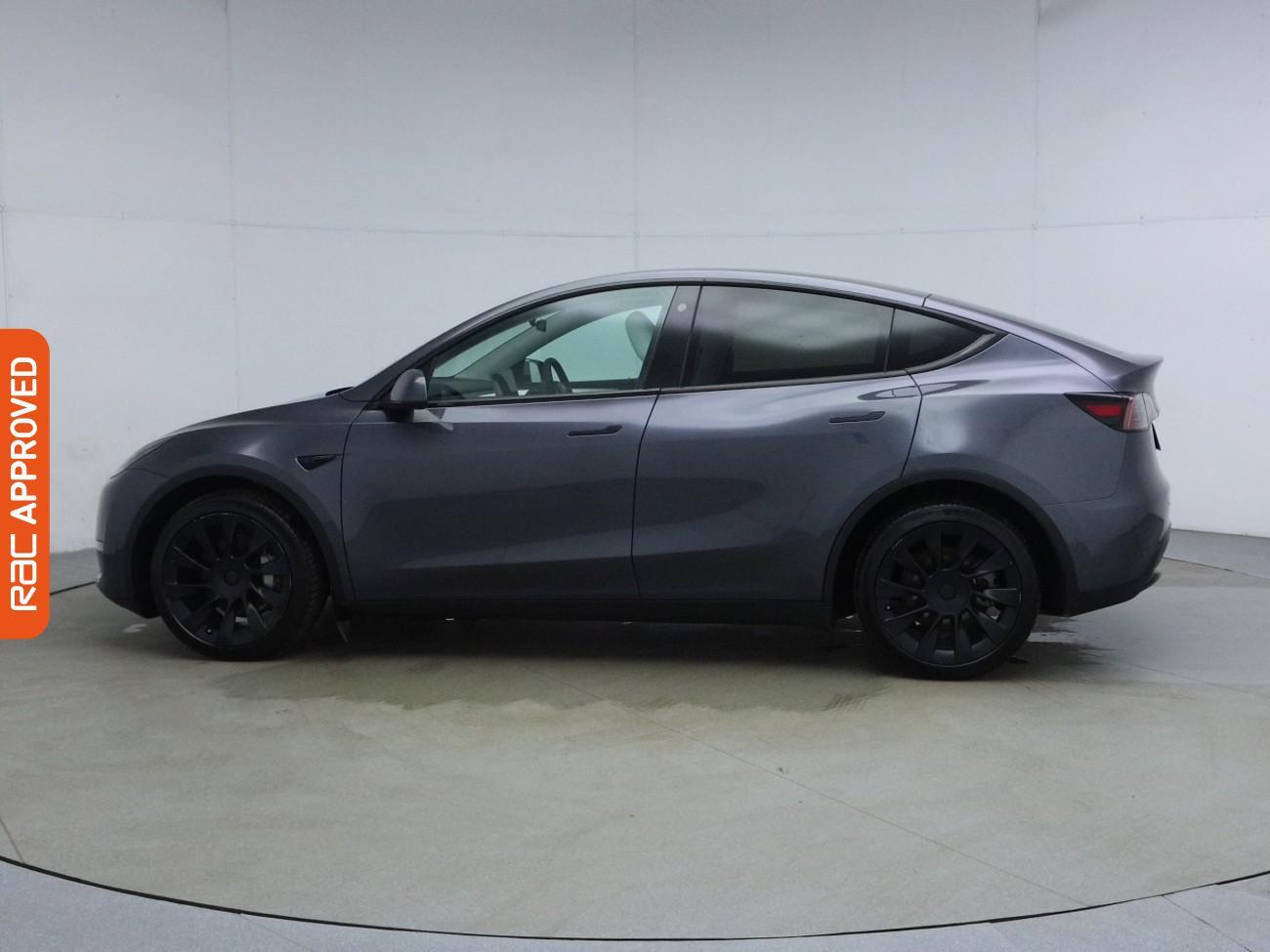 Tesla Model Y view 30