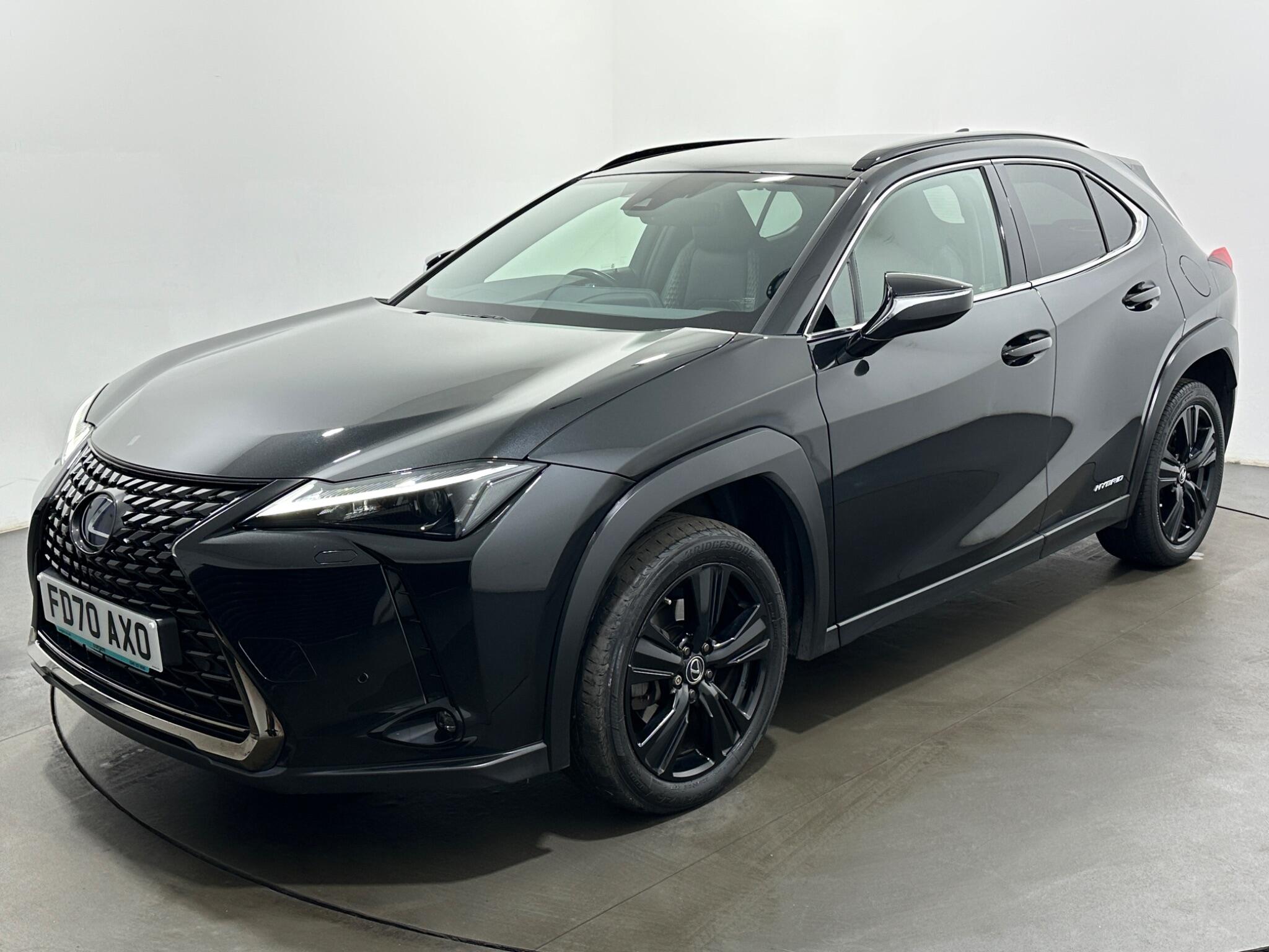 Lexus UX view 53