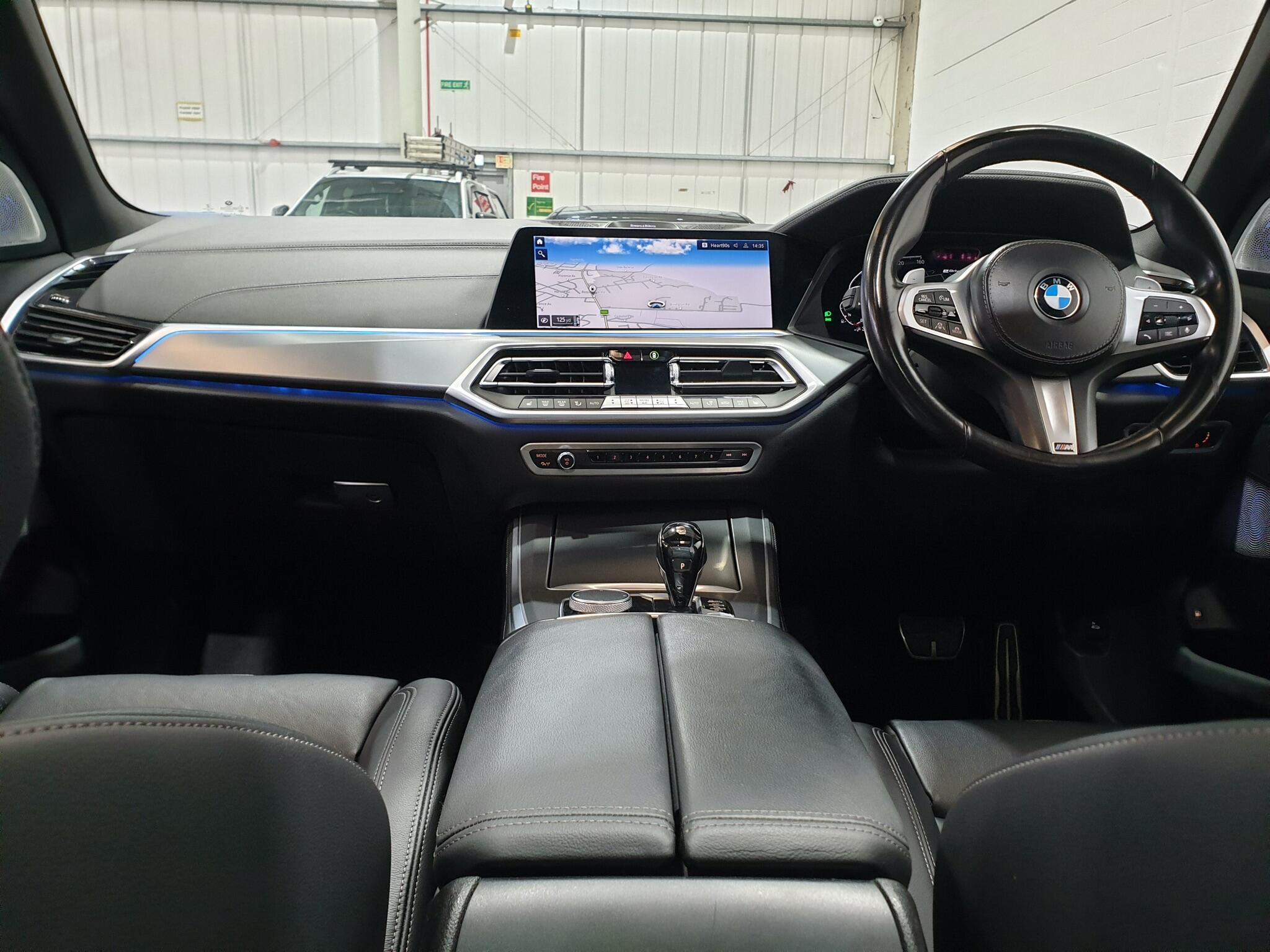 BMW X5 view 52