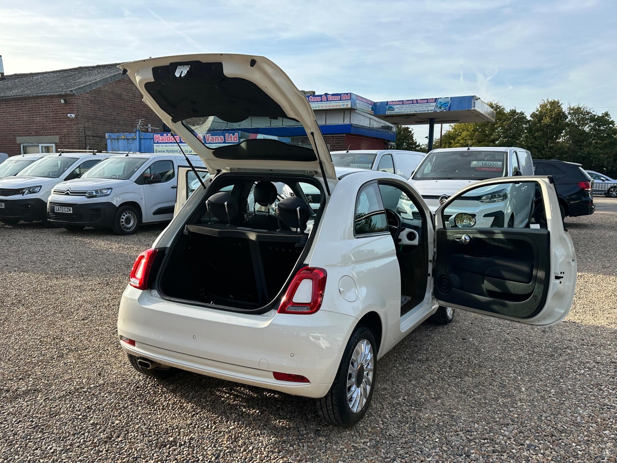 Fiat 500 view 23
