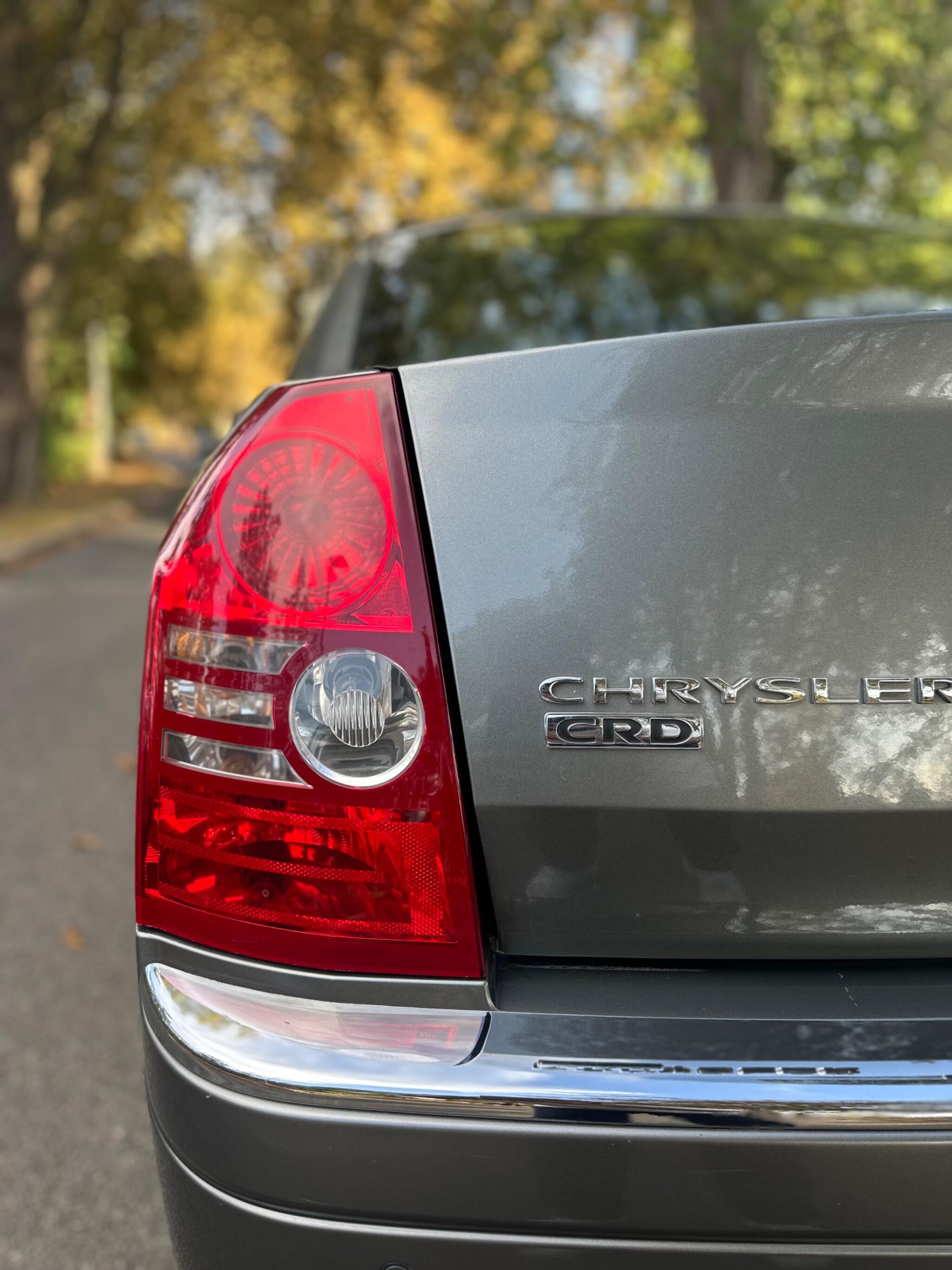 2008 Chrysler 300C image 42