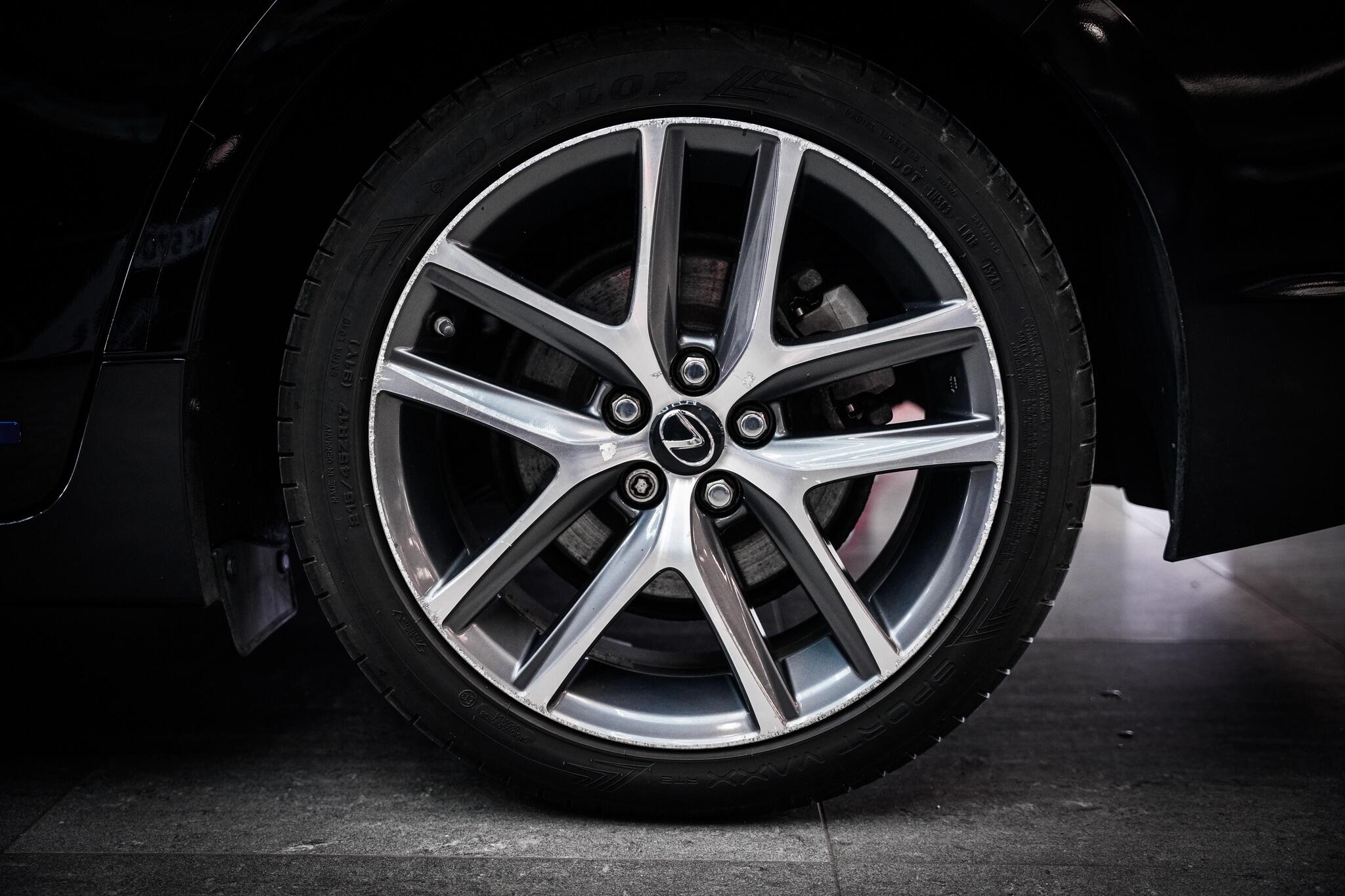 Lexus CT view 28