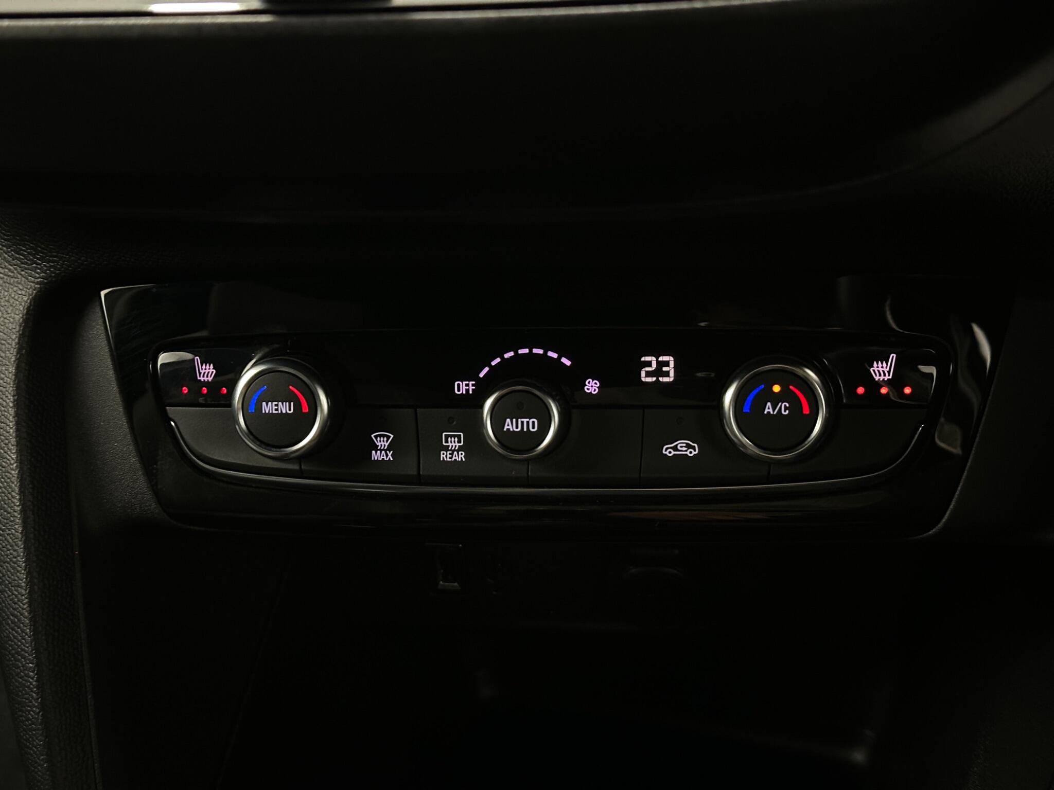 Vauxhall Corsa view 22