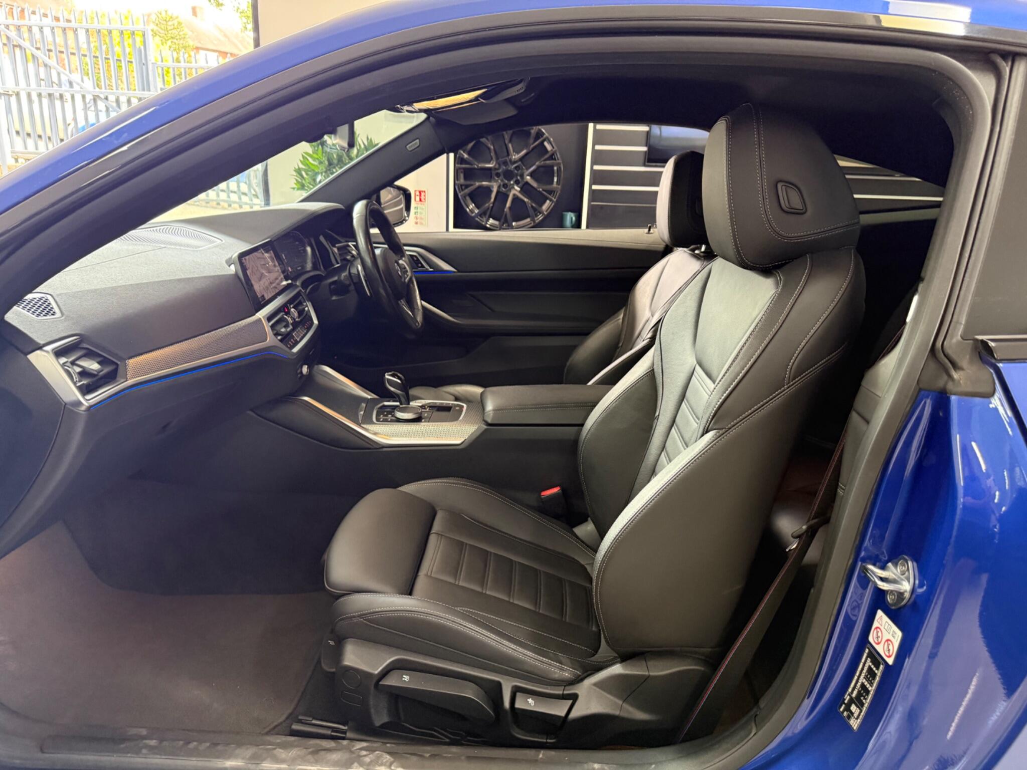 BMW 4 Series view 40