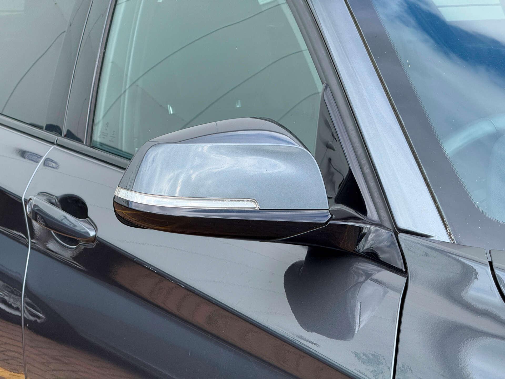BMW 1 Series view 18