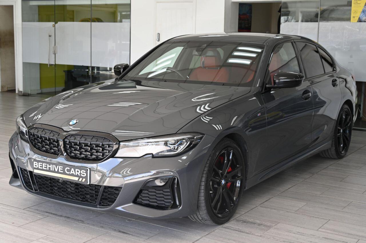 BMW 3 Series view 5