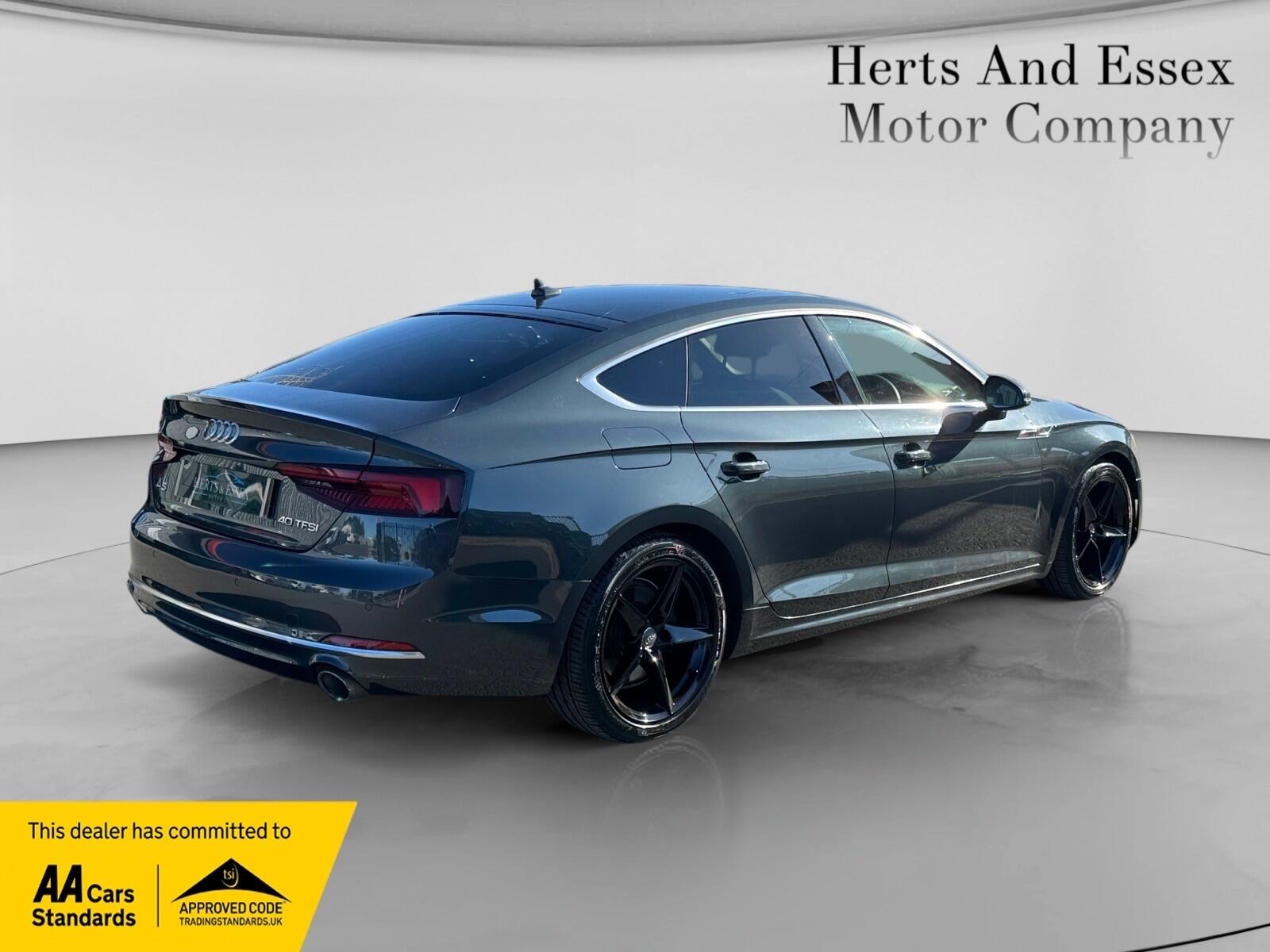 Audi A5 view 8