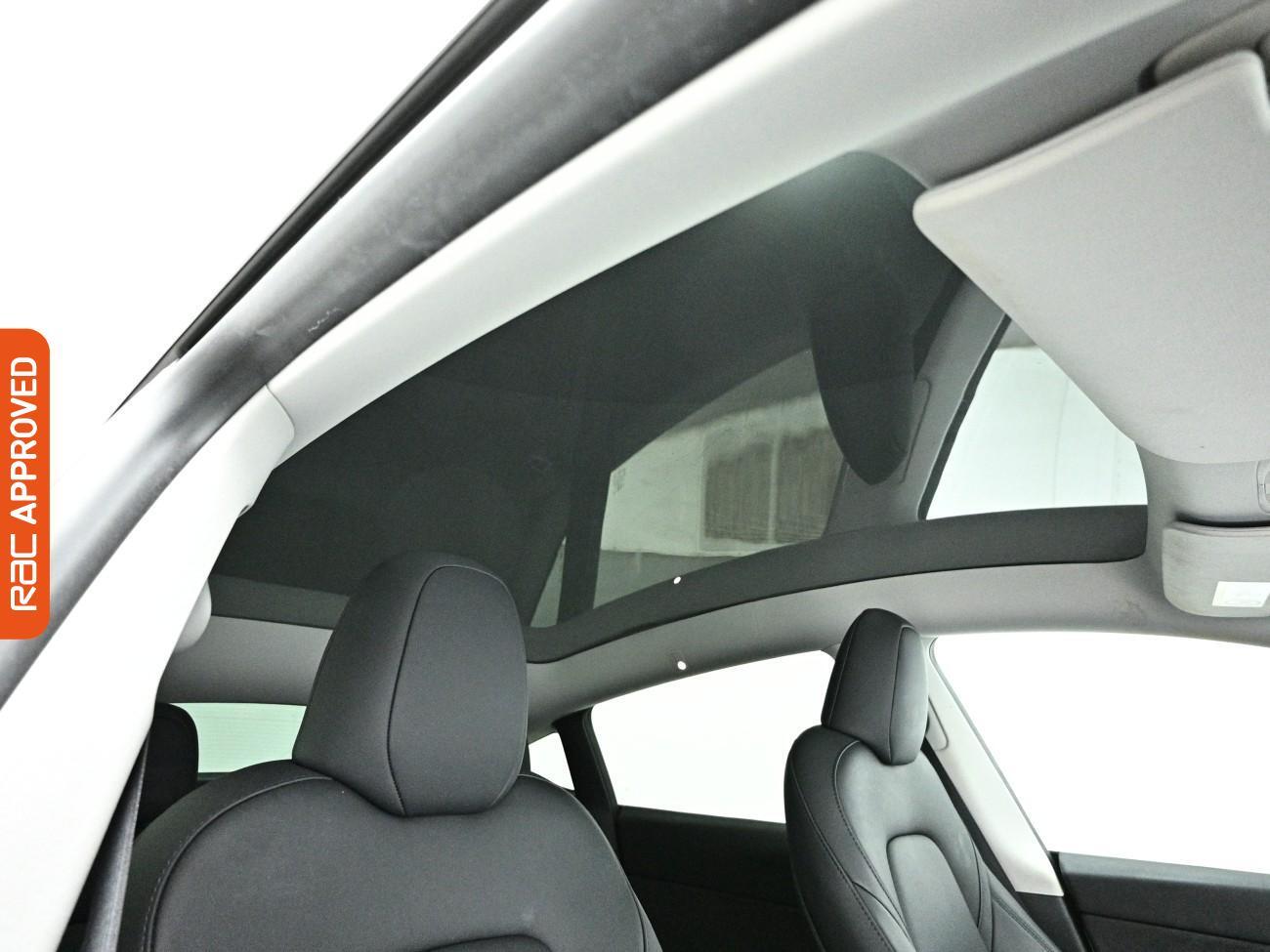 Tesla Model Y view 3