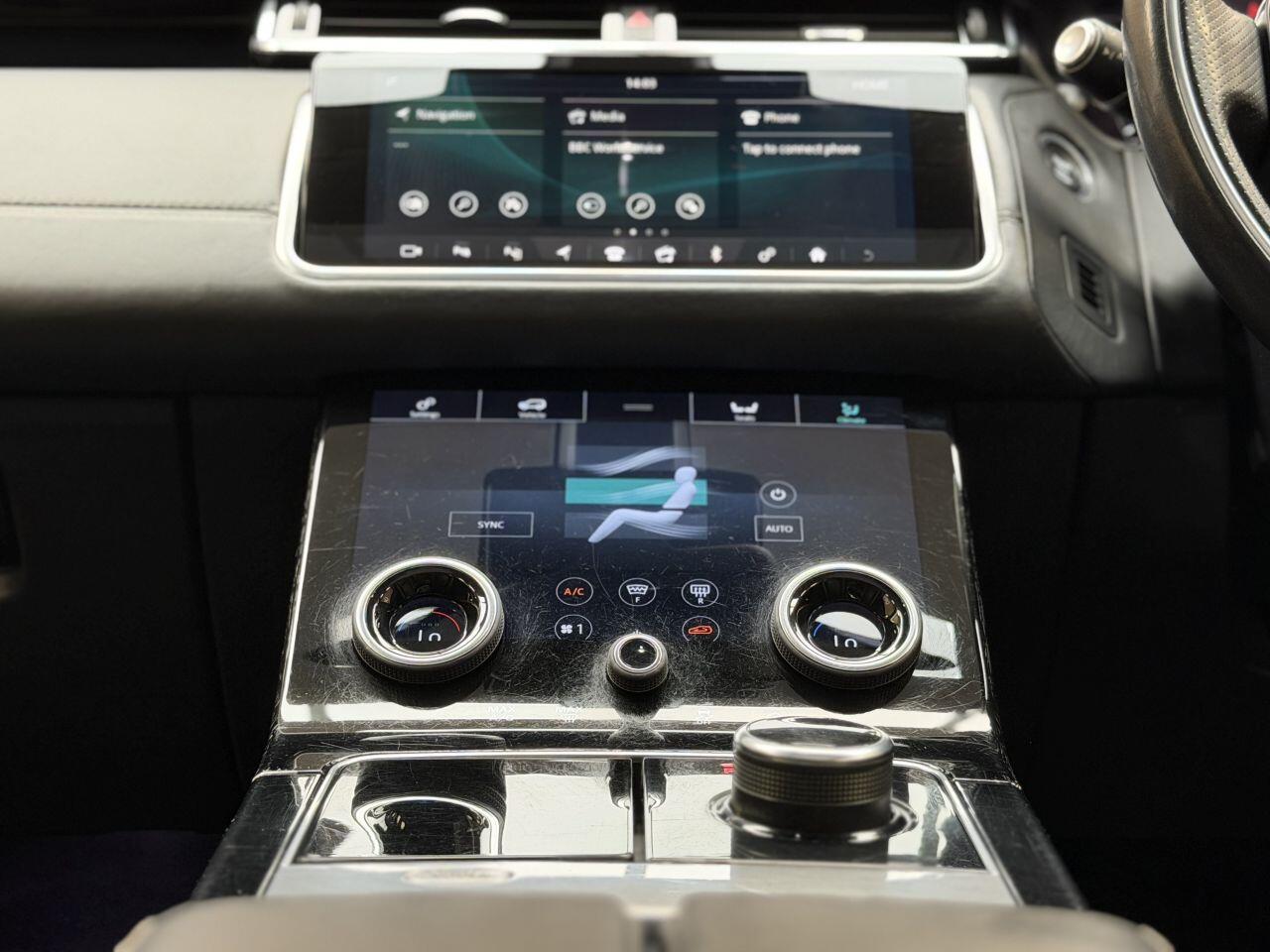 Land Rover Range Rover Velar view 34