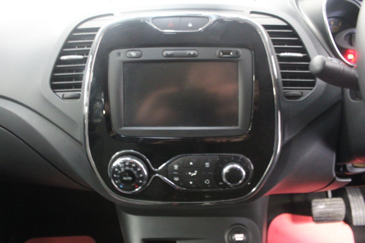Renault Captur view 32