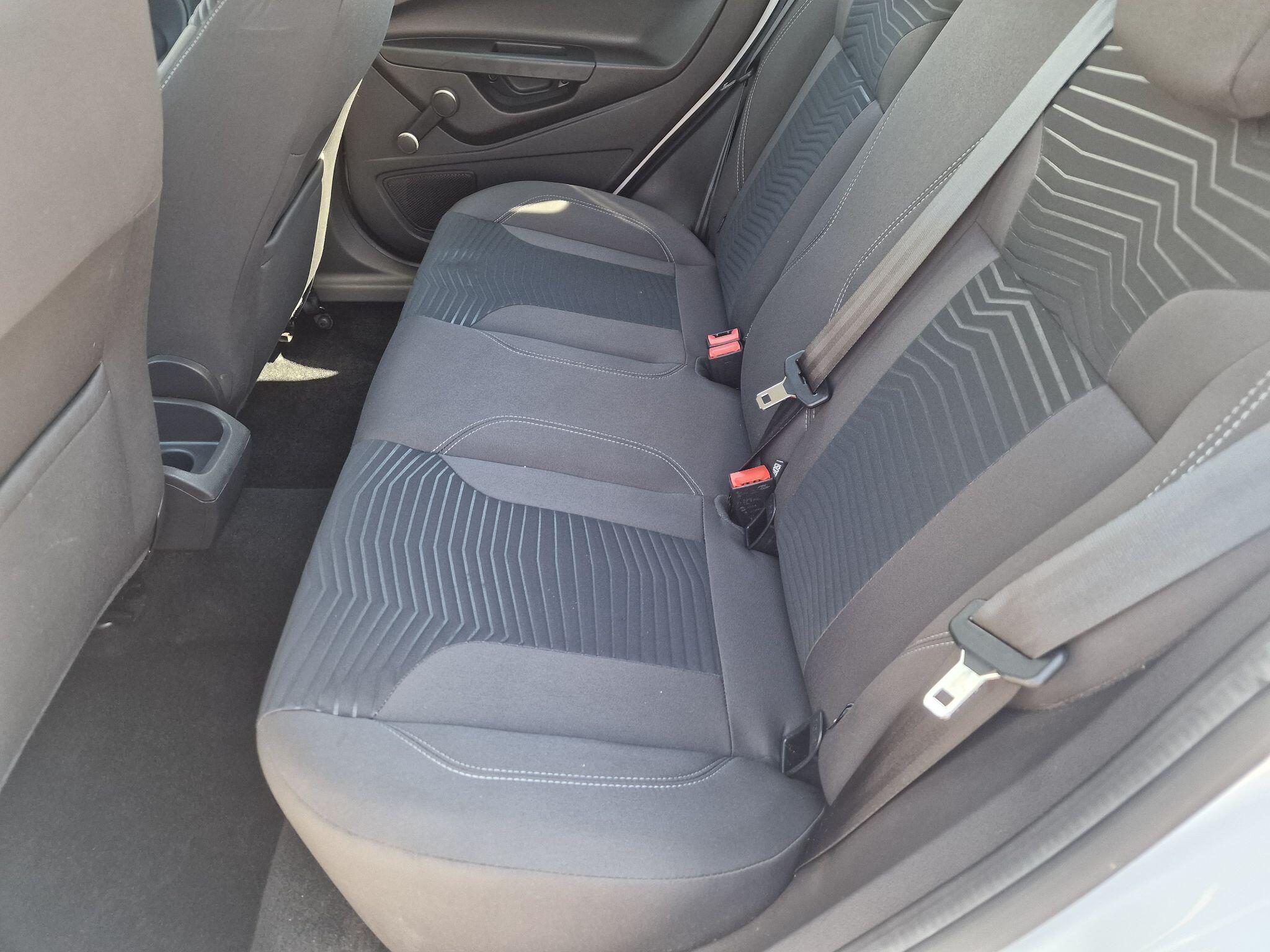 Ford Fiesta view 36