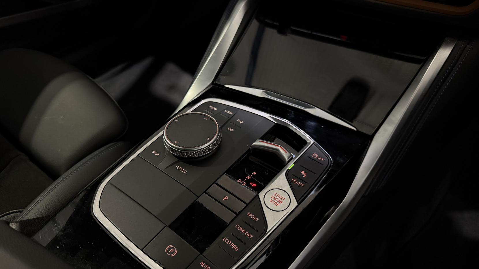 BMW 2 Series view 19