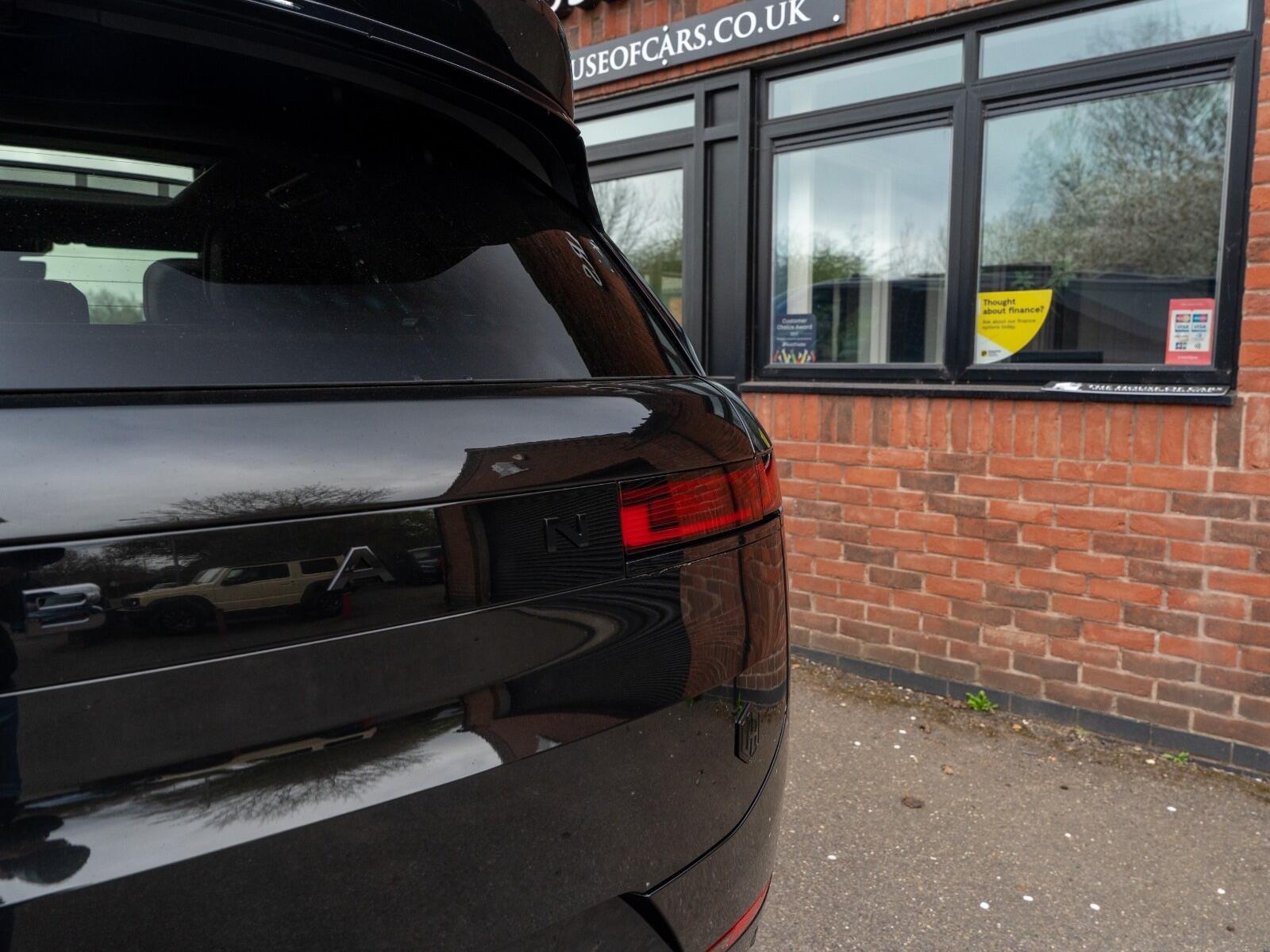 Land Rover Range Rover Sport view 28