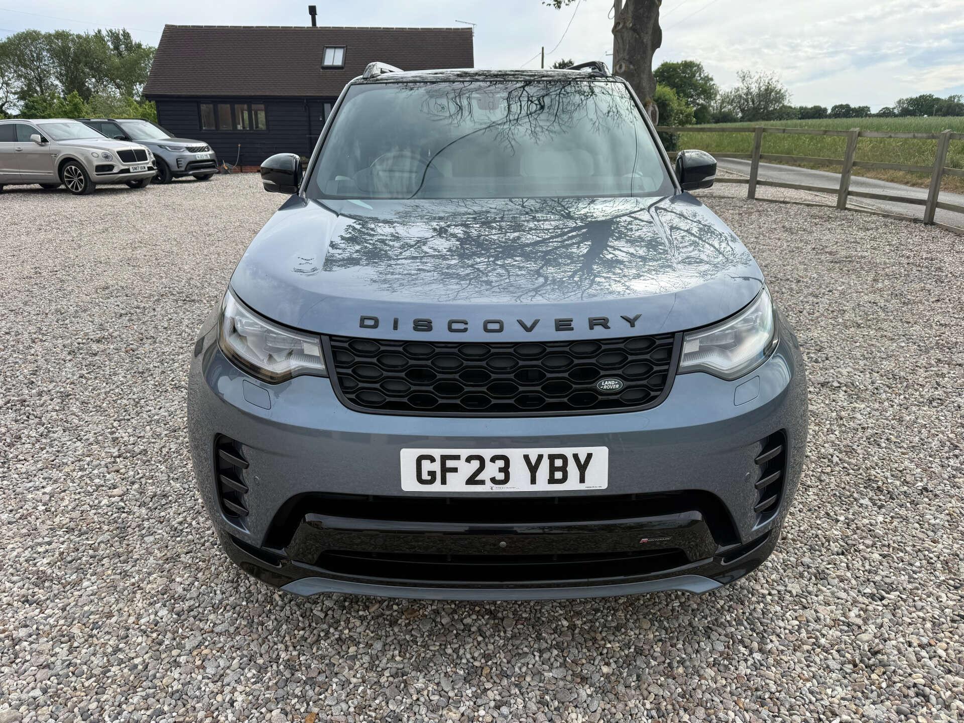 Land Rover Discovery view 7