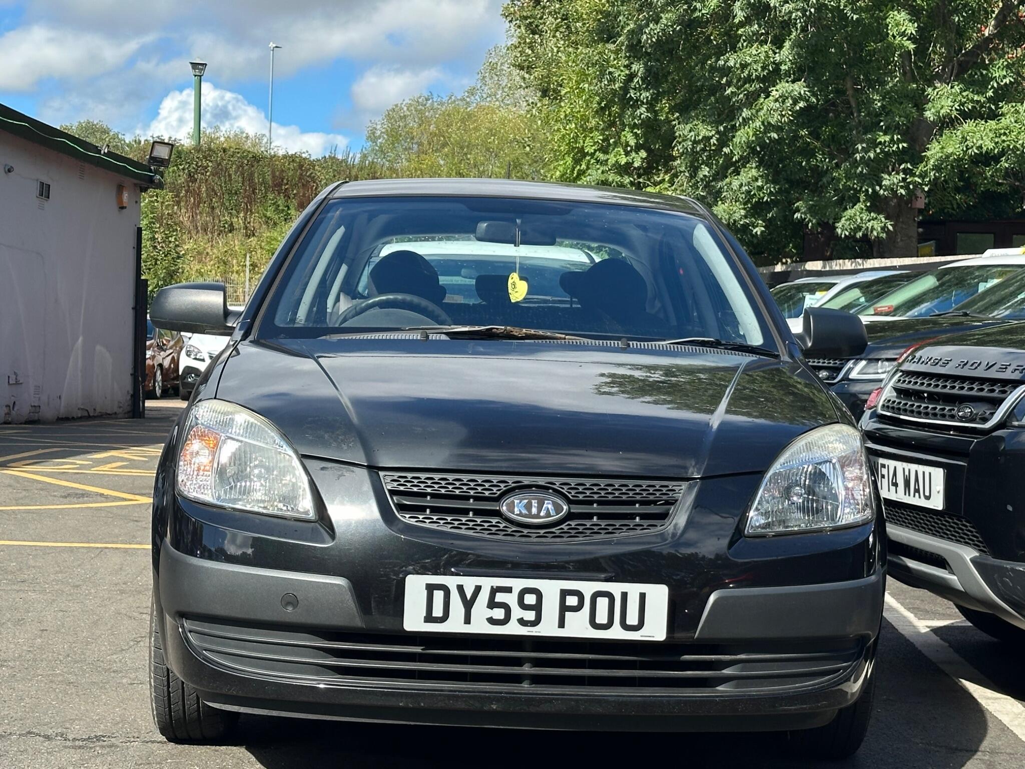 Kia Rio view 2