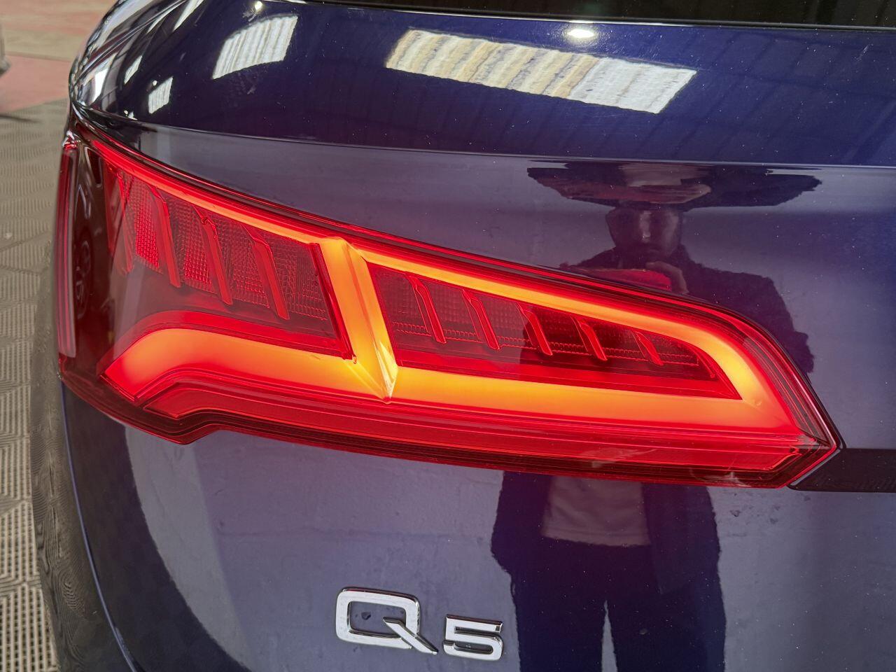 Audi Q5 view 28