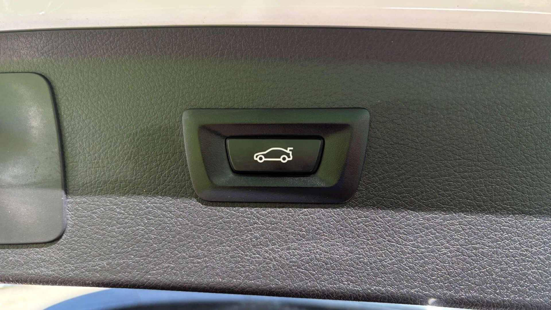 BMW 2 Series view 46