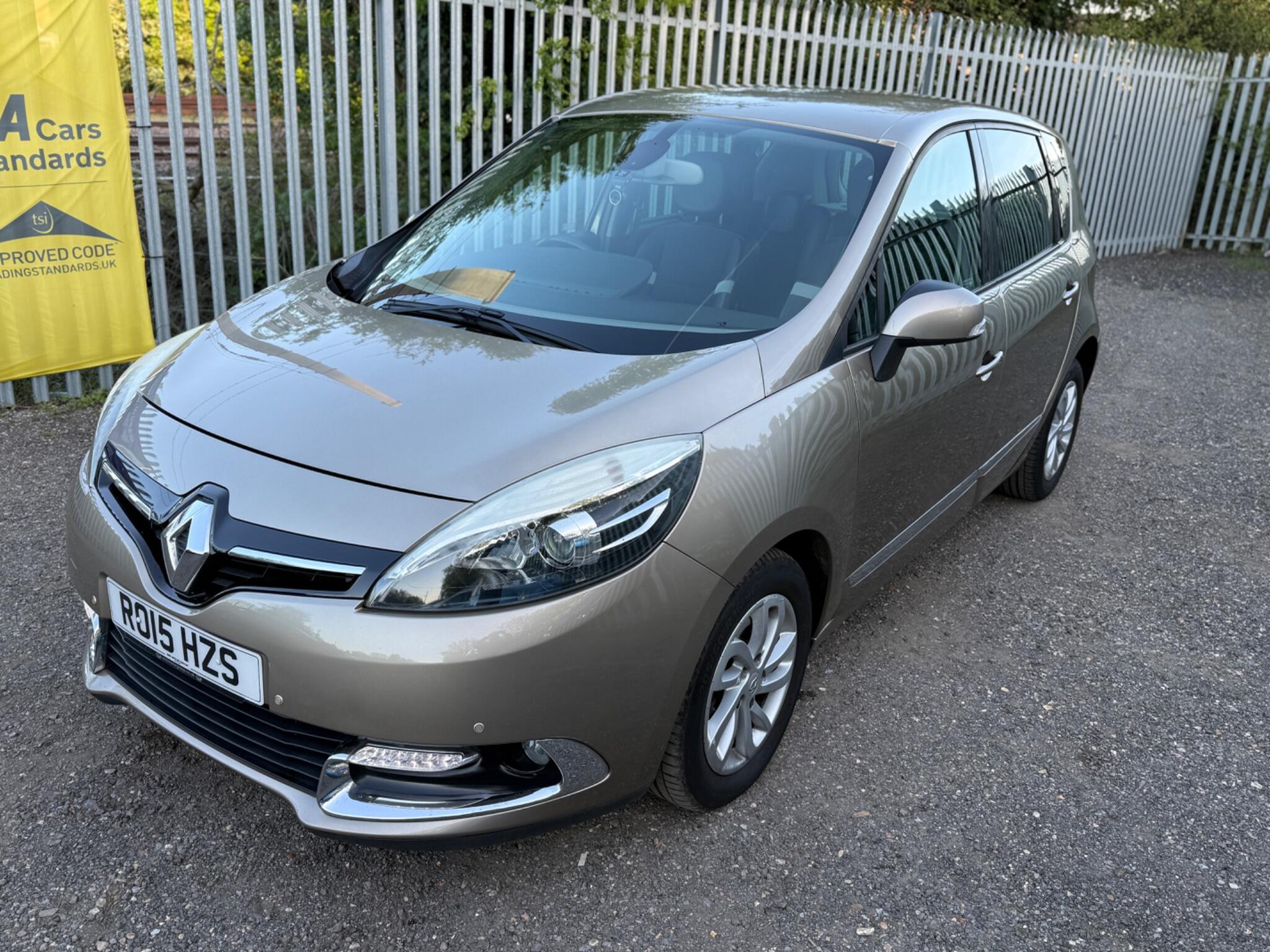 2015 Renault Scenic image 6