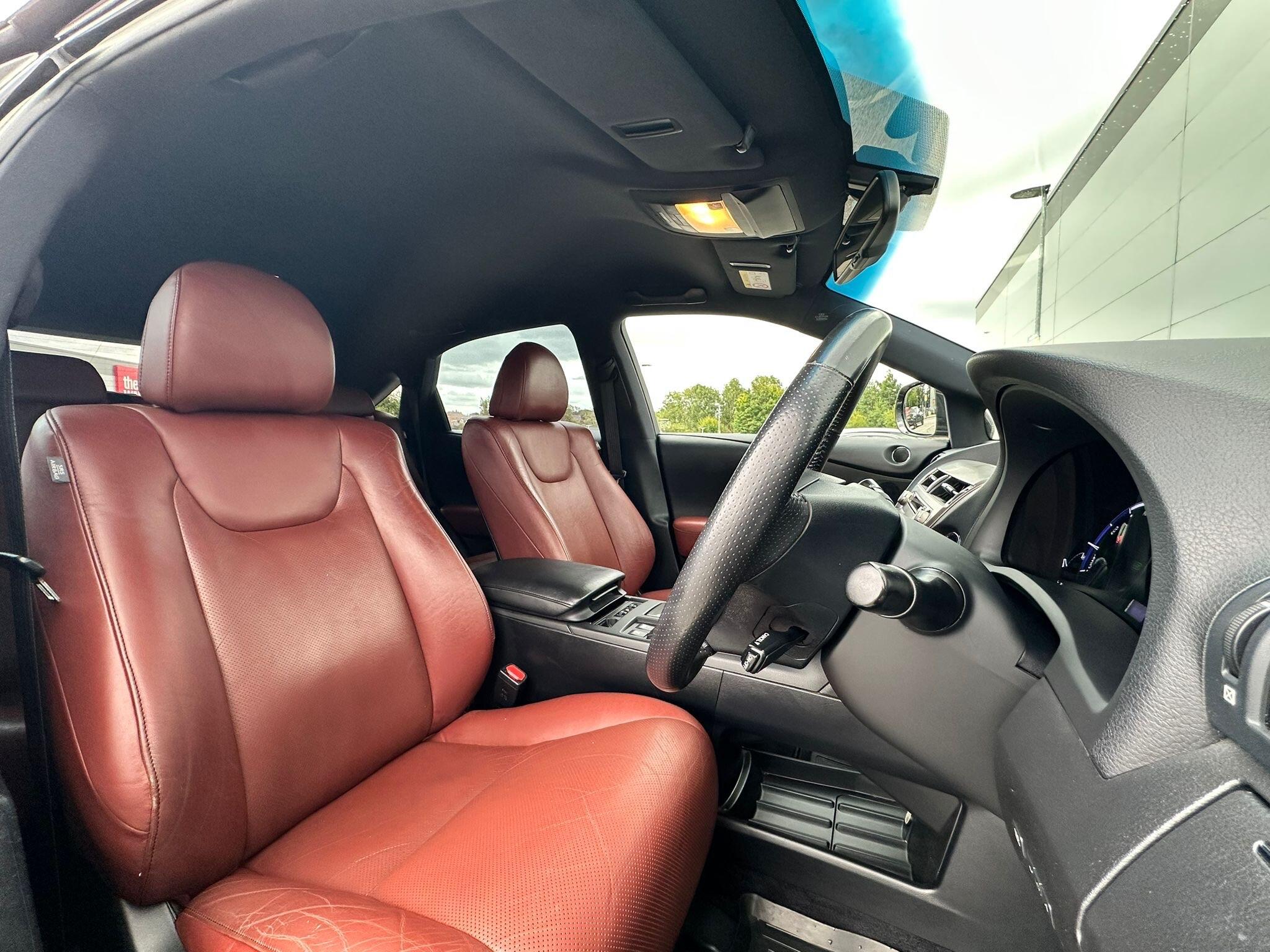 Lexus RX view 25