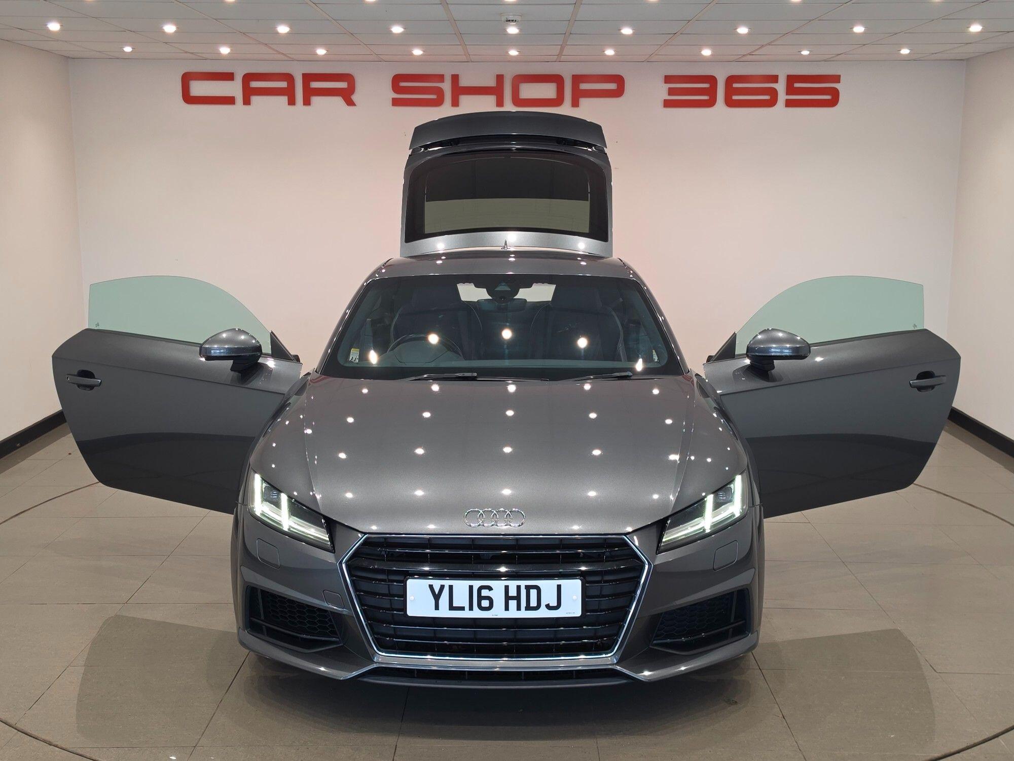 Audi TT view 46