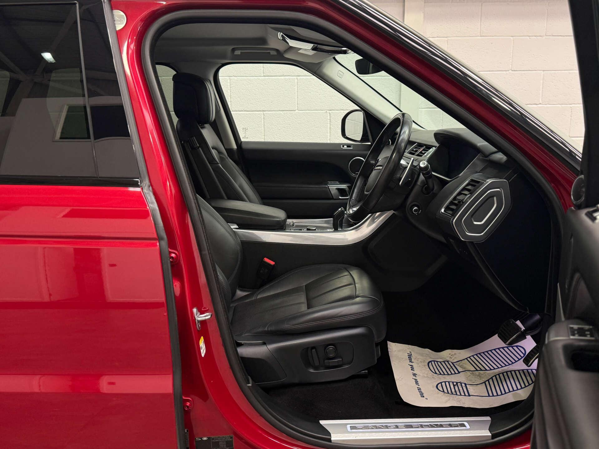 Land Rover Range Rover Sport view 16