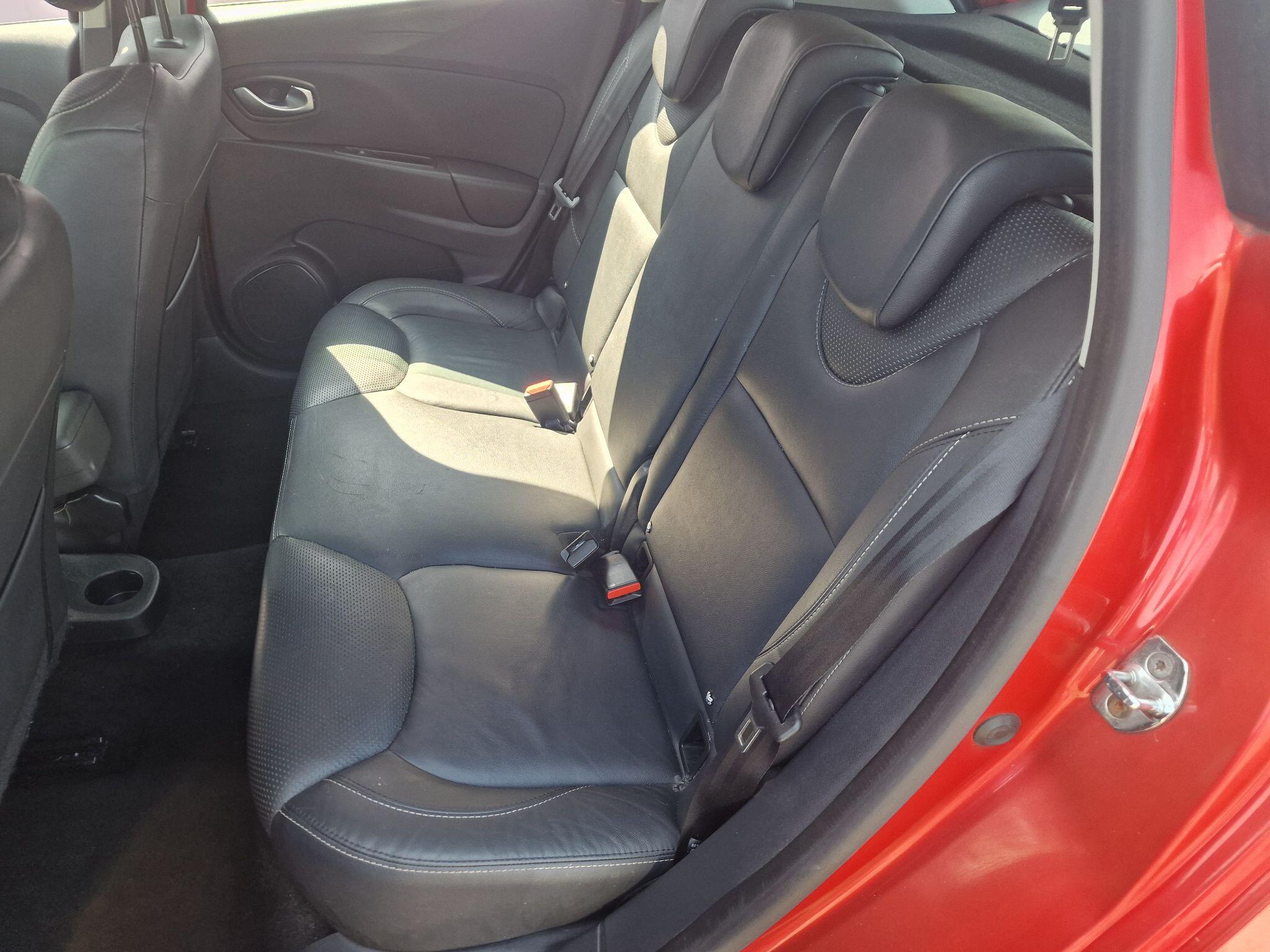 Renault Clio view 28