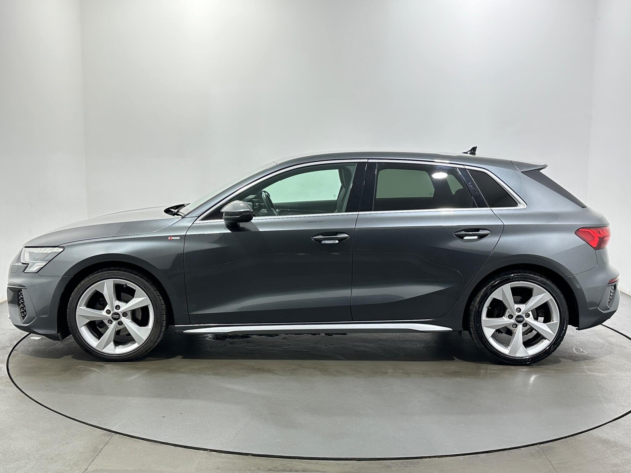 Audi A3 view 5