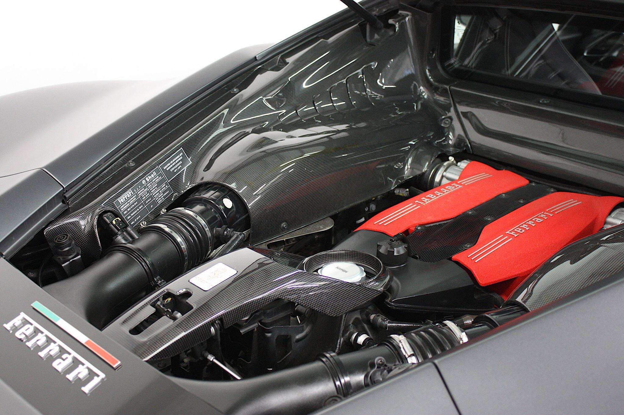 Ferrari 488 view 39