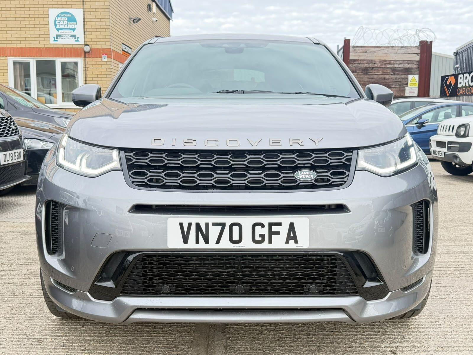Land Rover Discovery Sport view 8