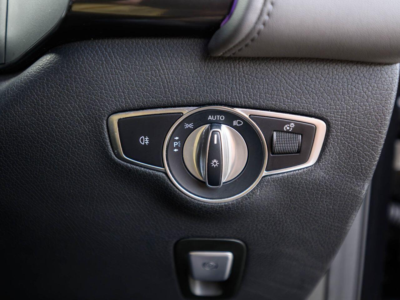 Mercedes-Benz Eqc view 23