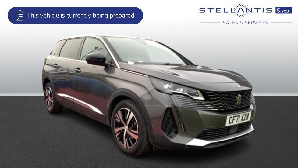 2022 Peugeot 5008