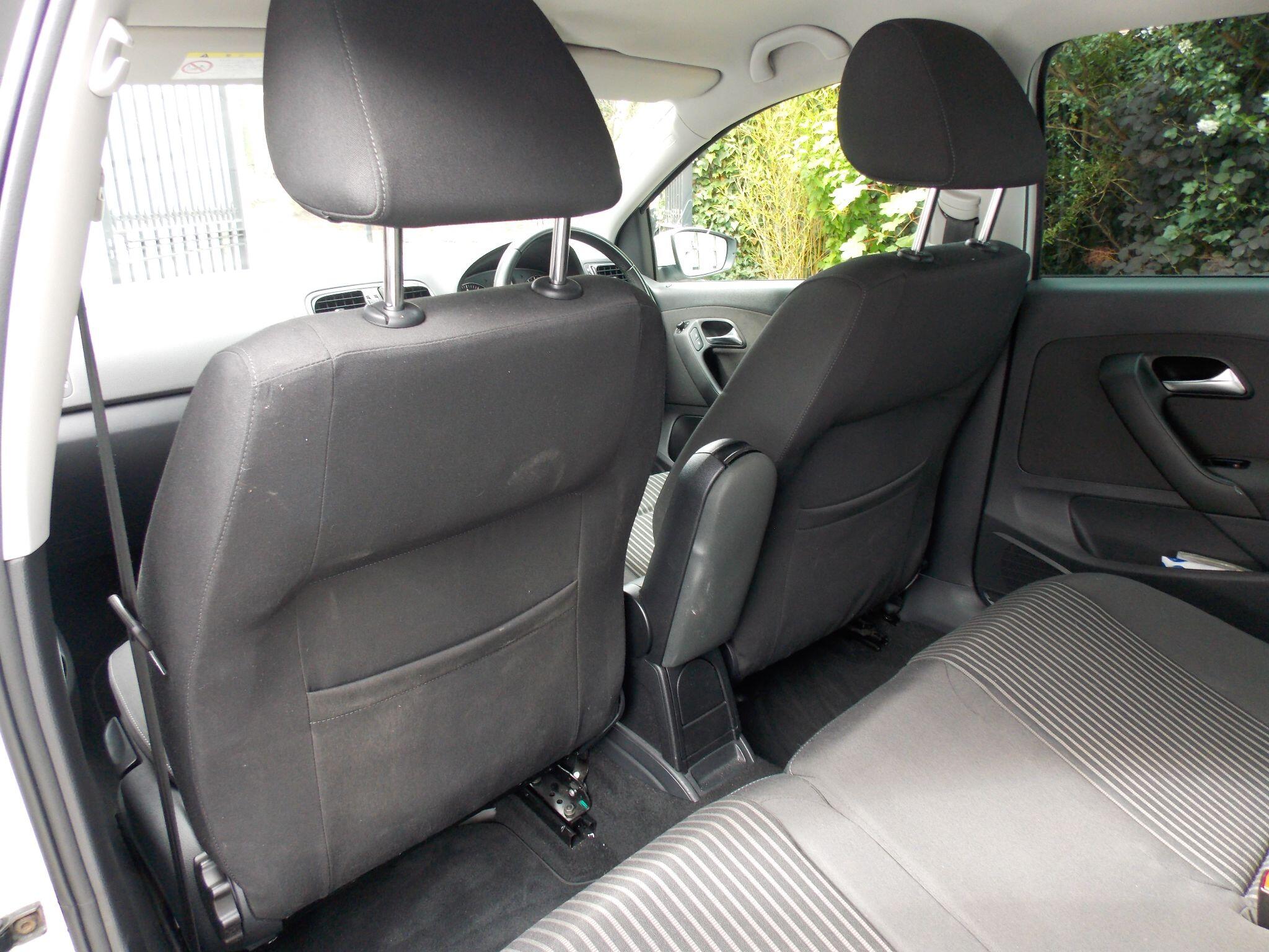 Volkswagen Polo view 42
