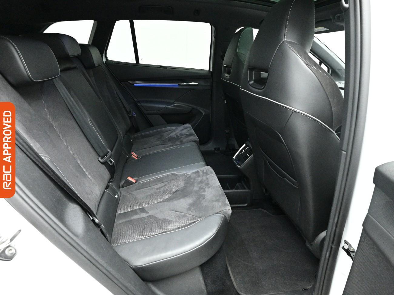 Skoda Enyaq view 14