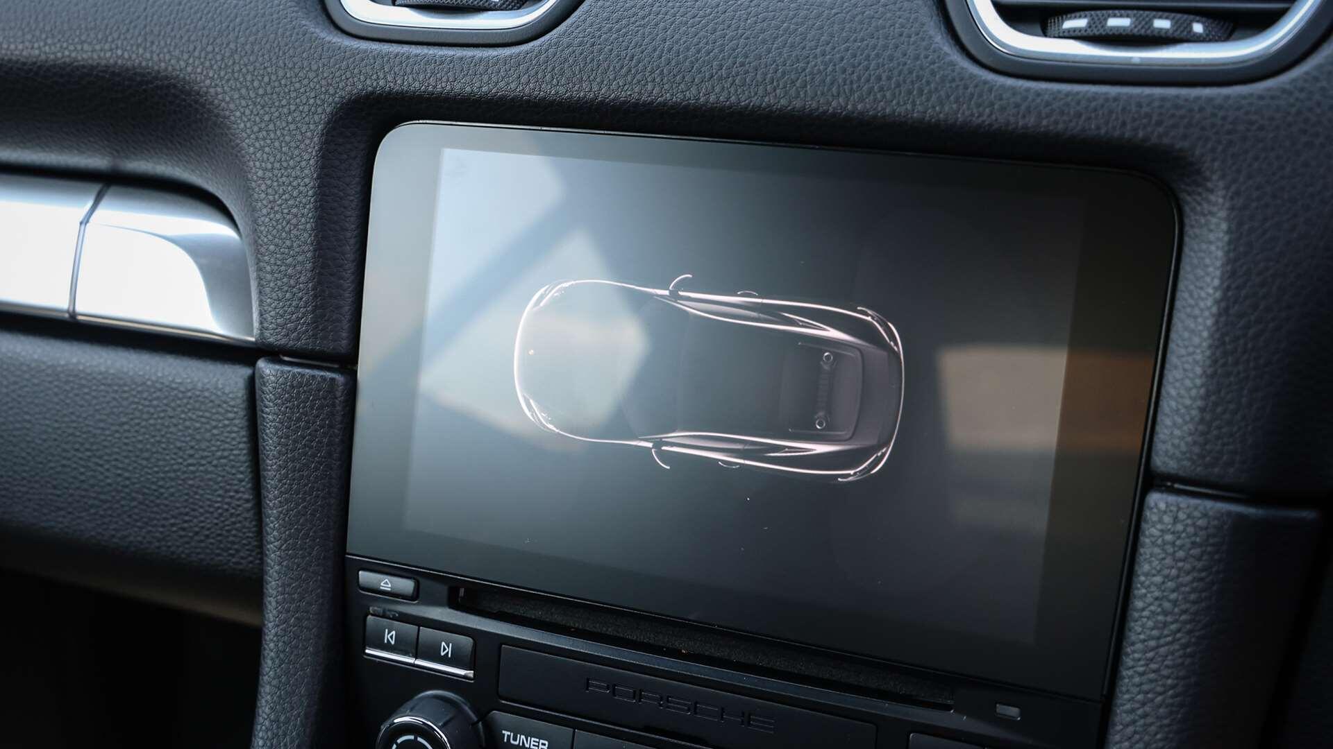 Porsche Cayman view 21