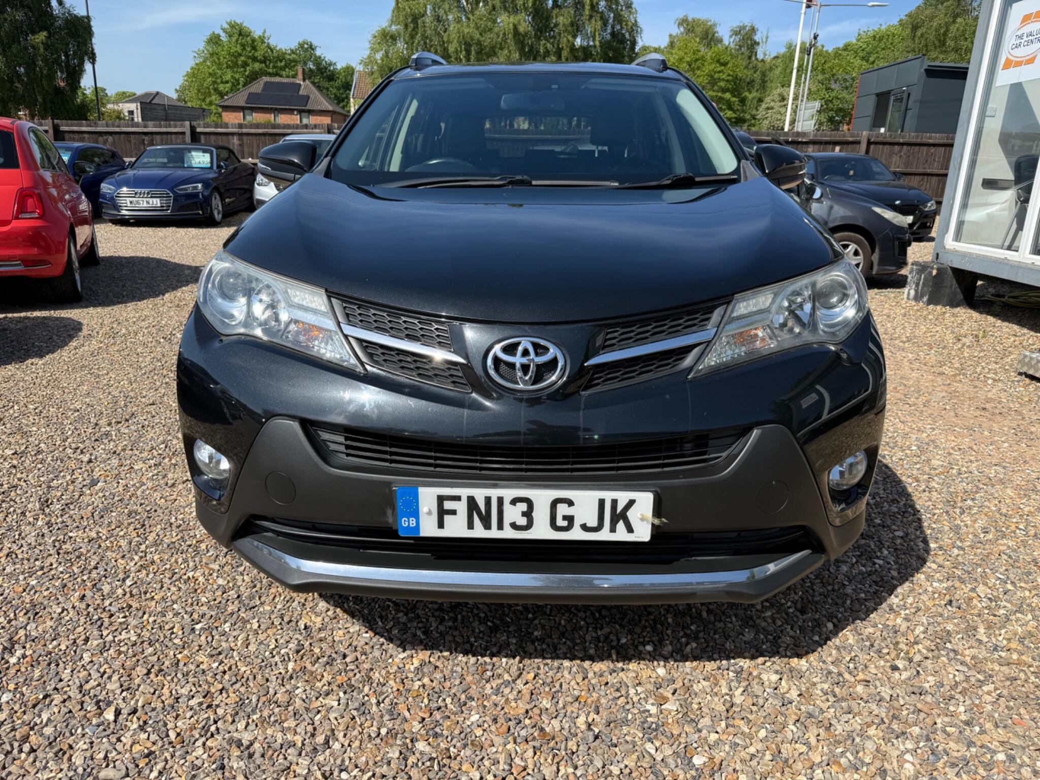 Toyota Rav4 view 8