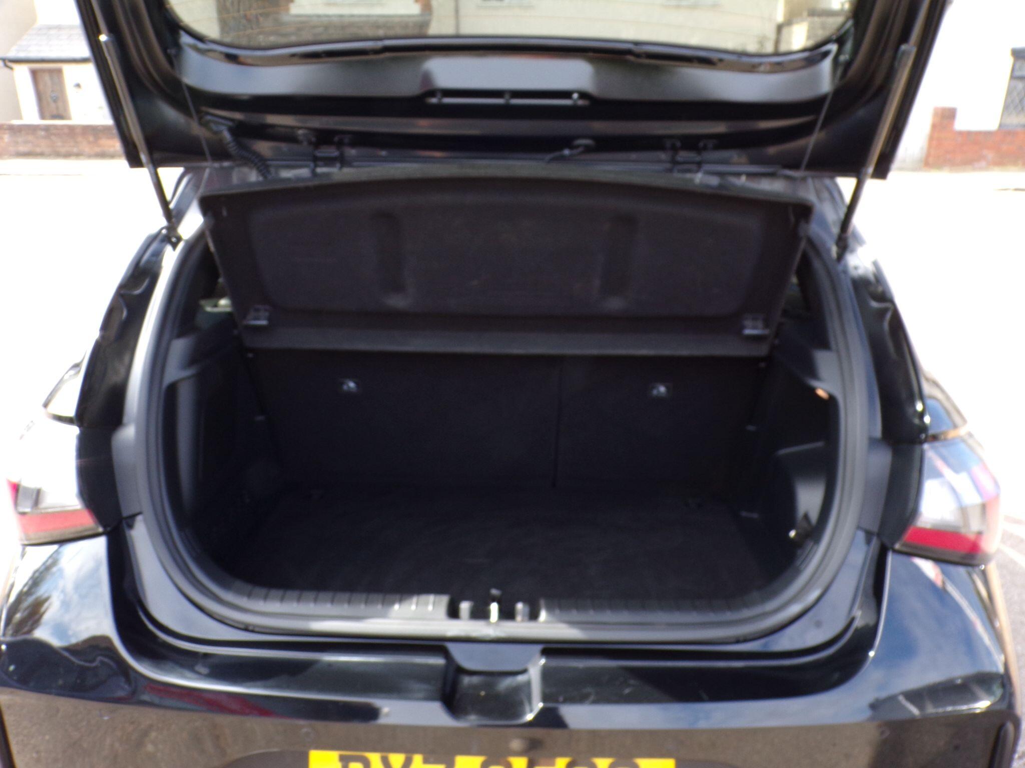 Hyundai I20 view 11