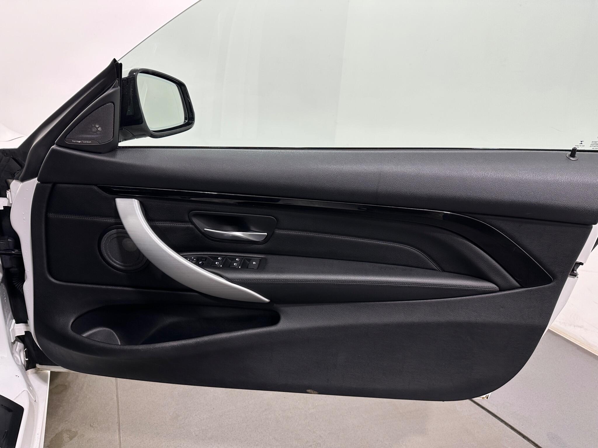 BMW 4 Series view 34