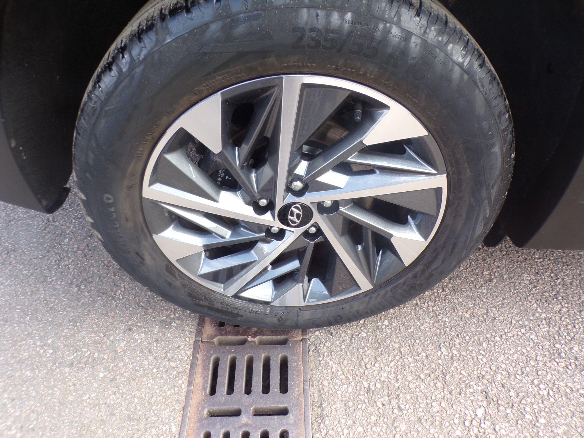 Hyundai Tucson view 10