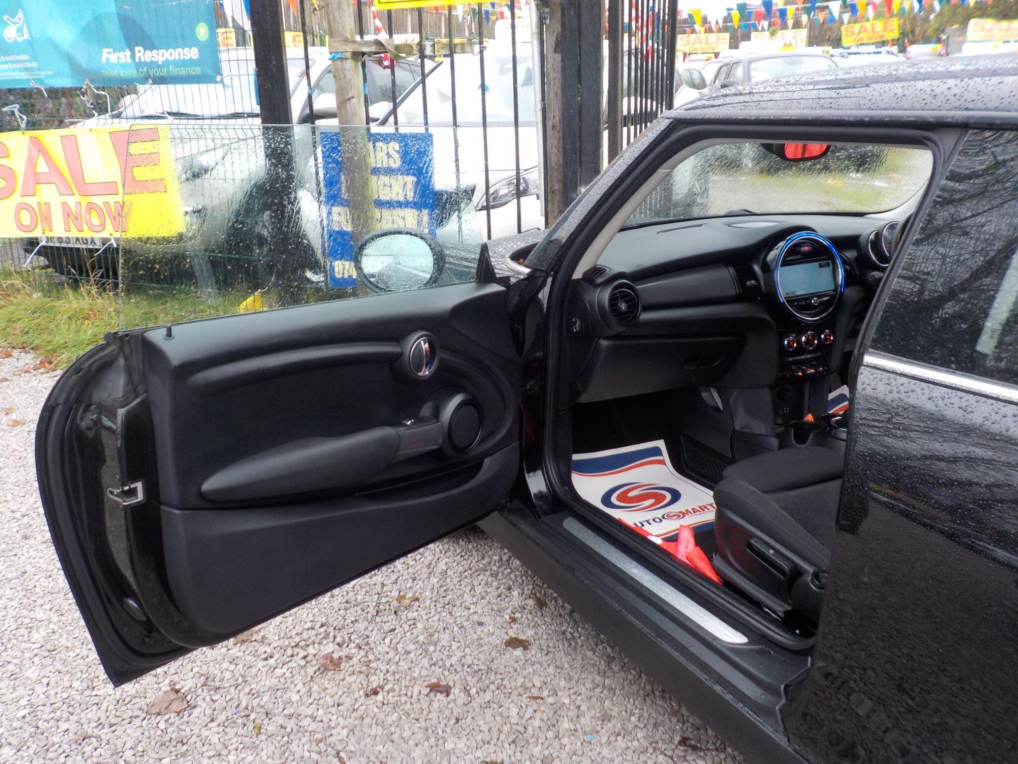 MINI Hatch 1.5 Cooper D Euro 6 (s/s) 3dr