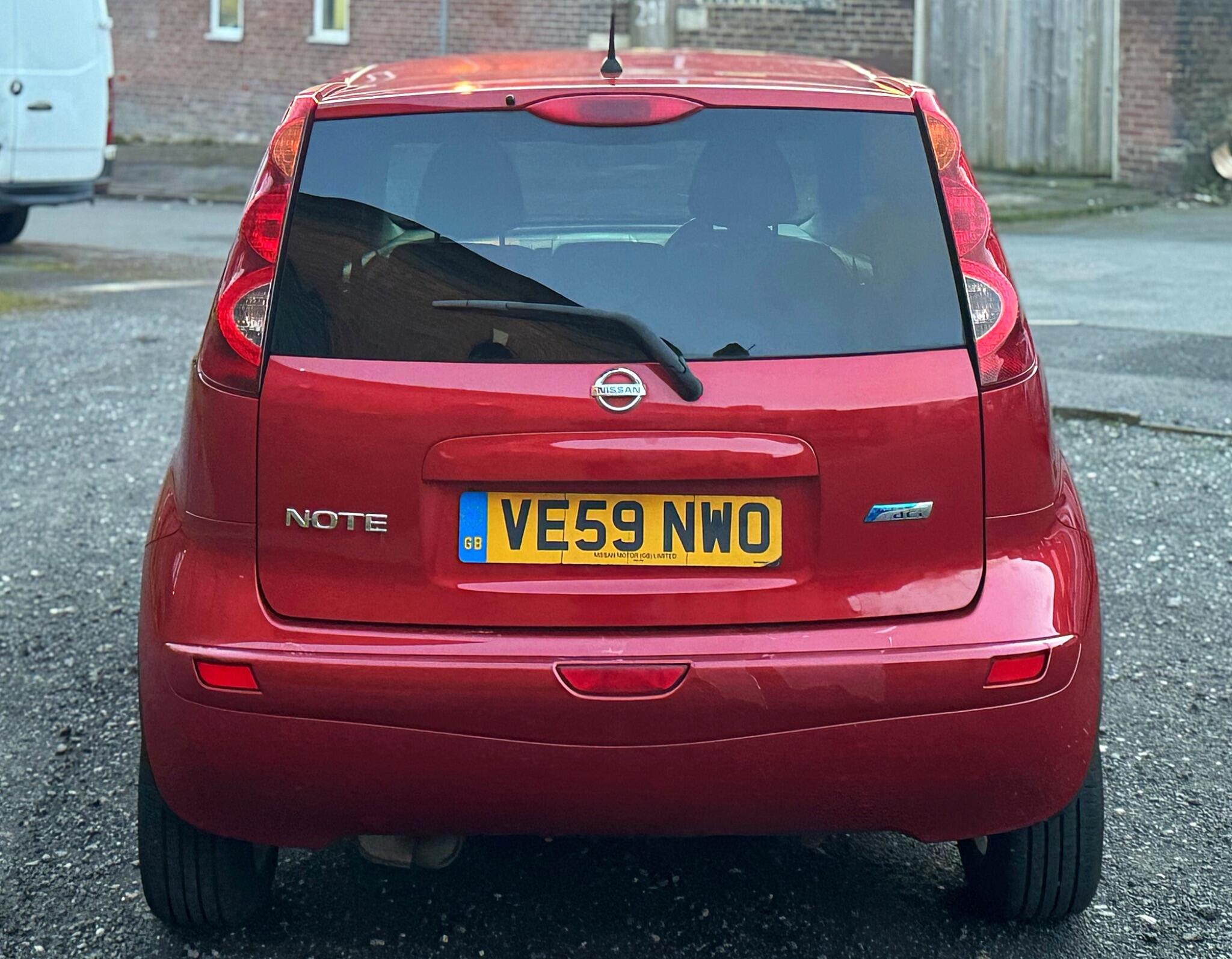 2009 Nissan Note 1.5 dCi n-tec Euro 4 5dr image 10