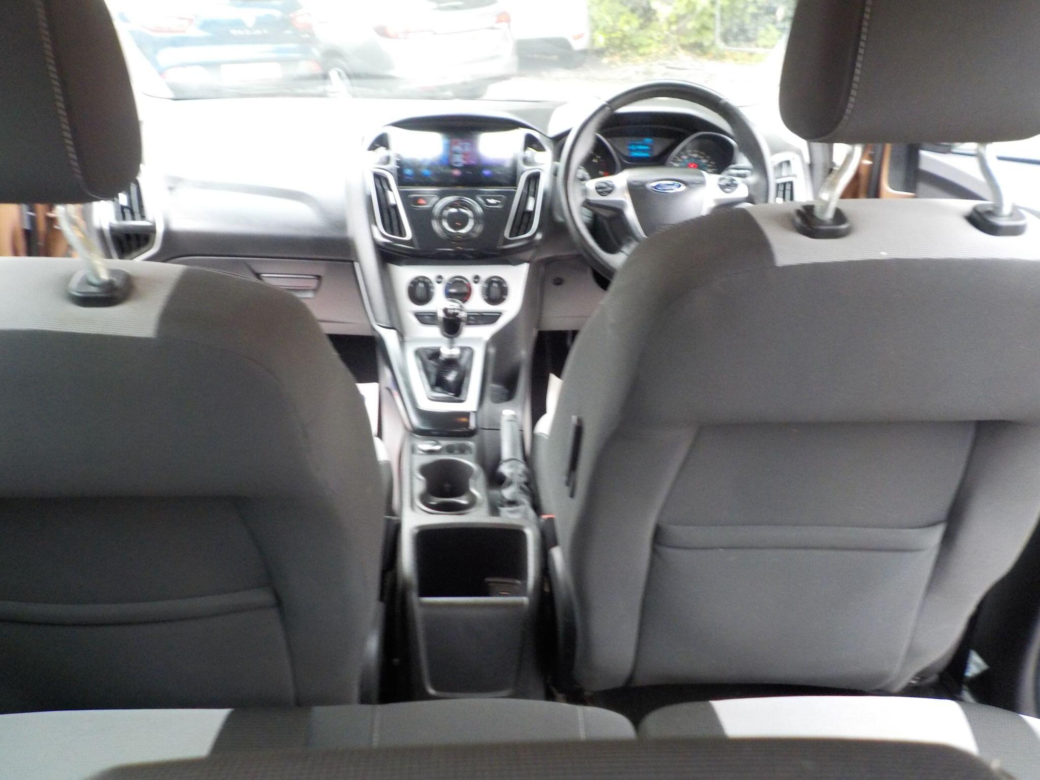 Ford Focus 1.6 TDCi Zetec Euro 5 (s/s) 5dr