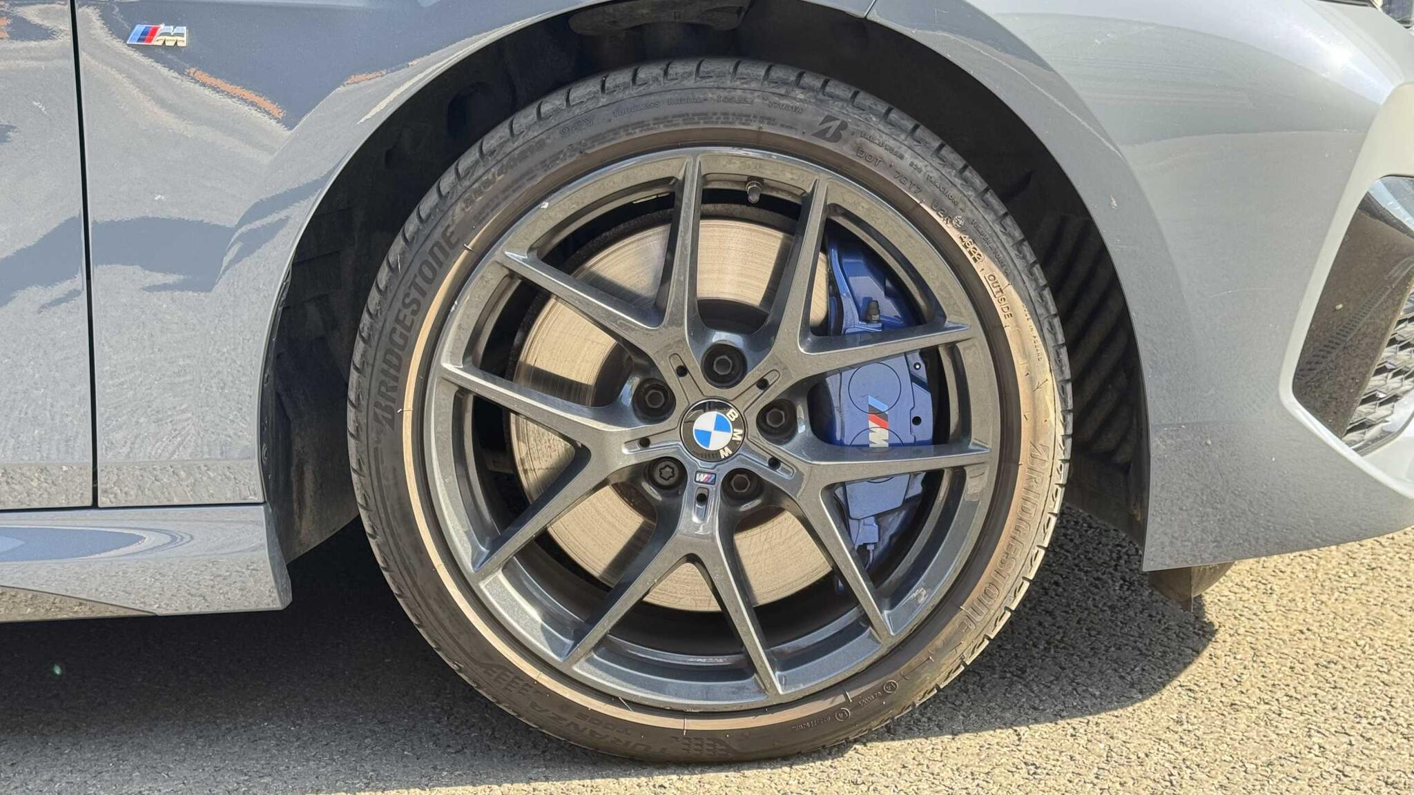 BMW 2 Series view 4