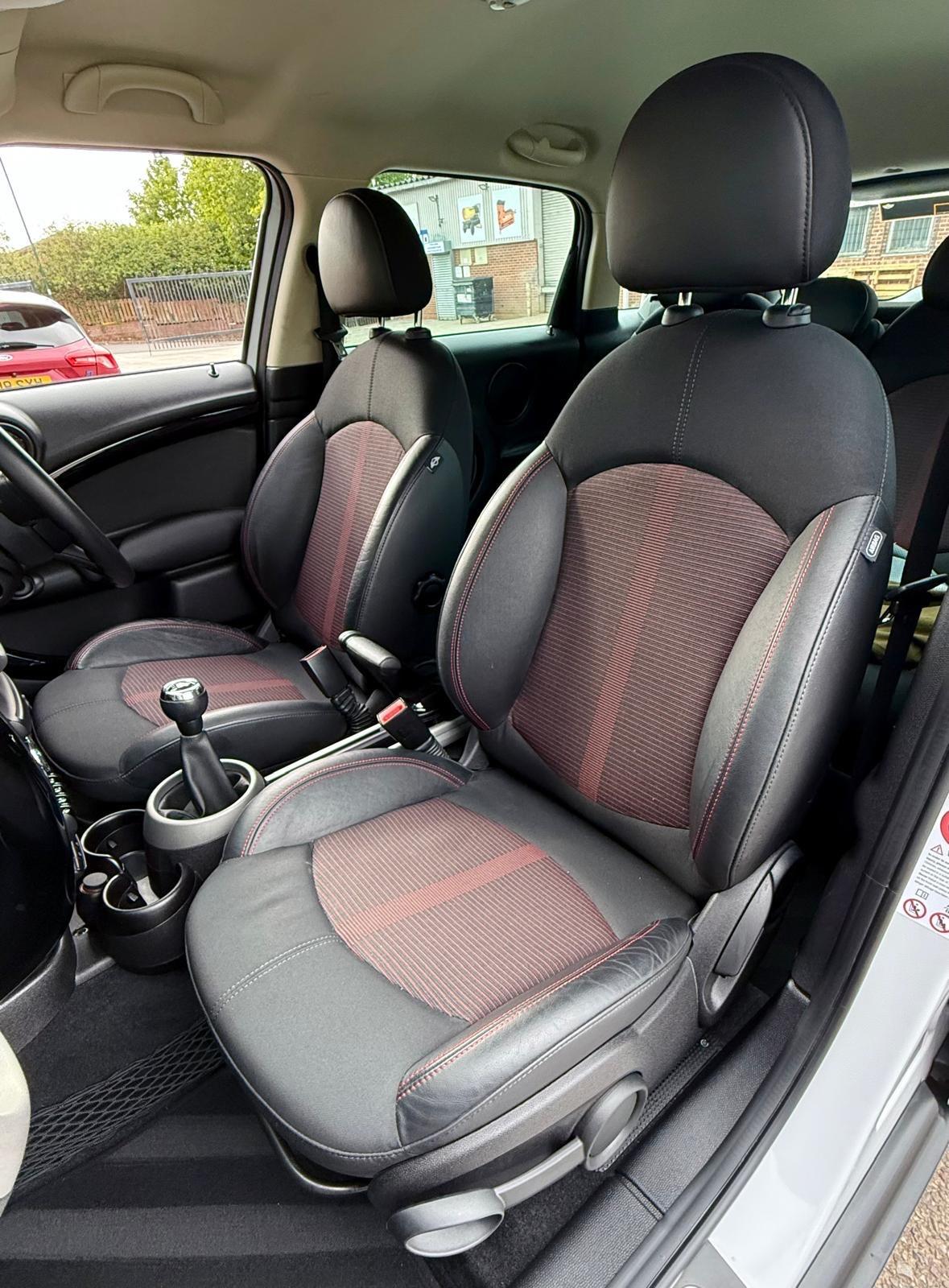 MINI Countryman view 72