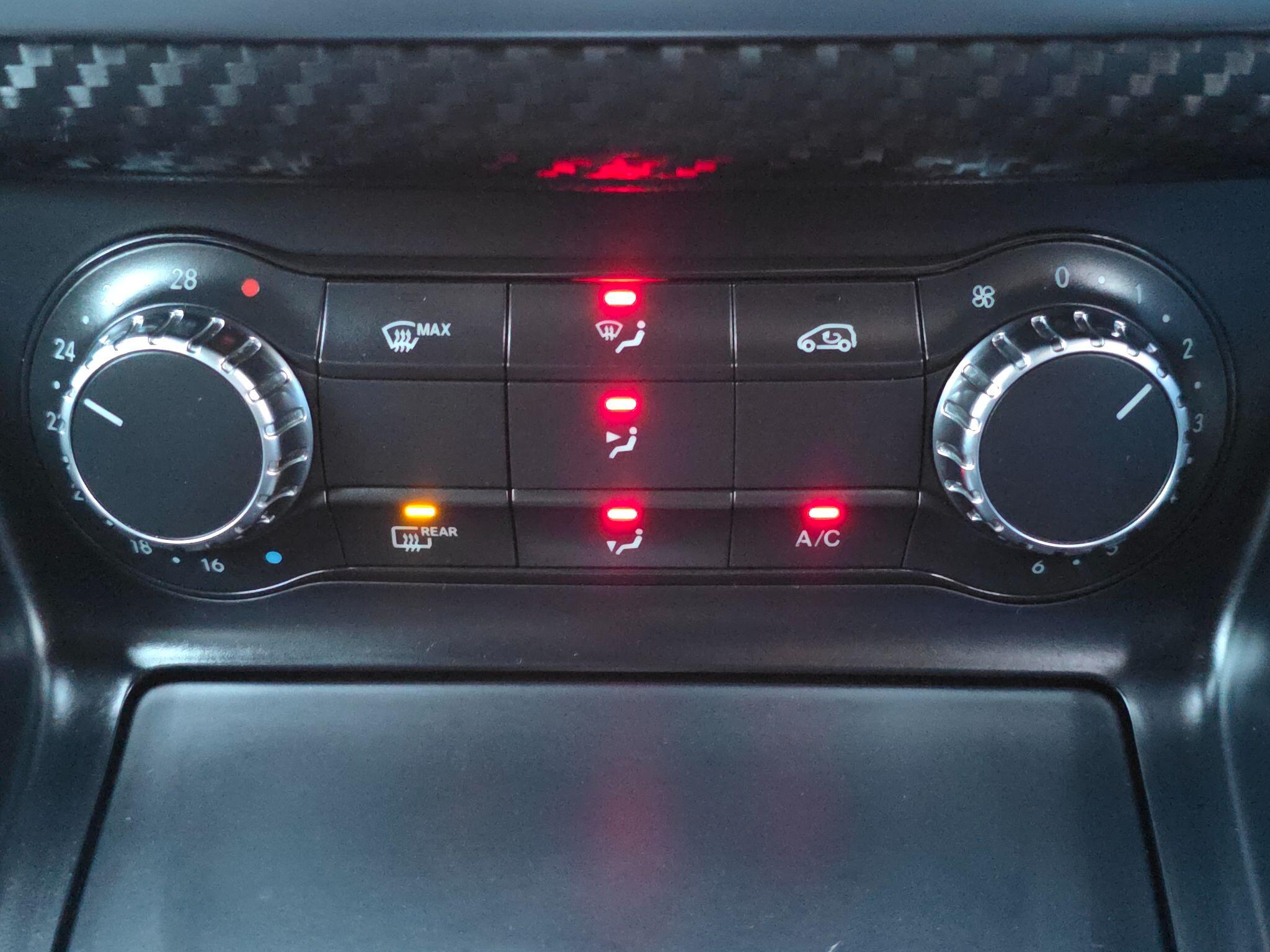2015 Mercedes-Benz A Class image 49